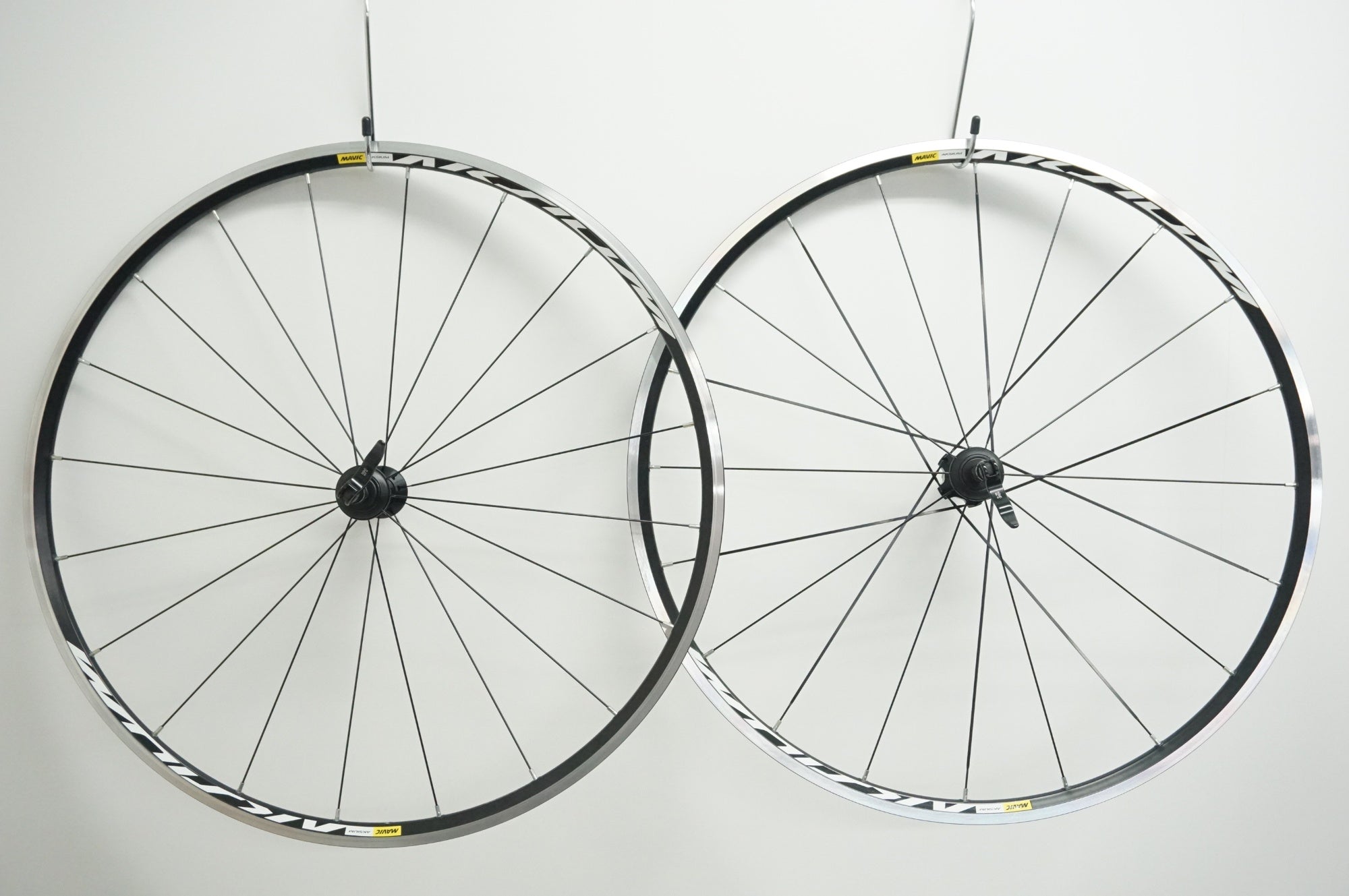 MAVIC 「マヴィック」 AKSIUM シマノ11速 ホイールセット / 福岡店