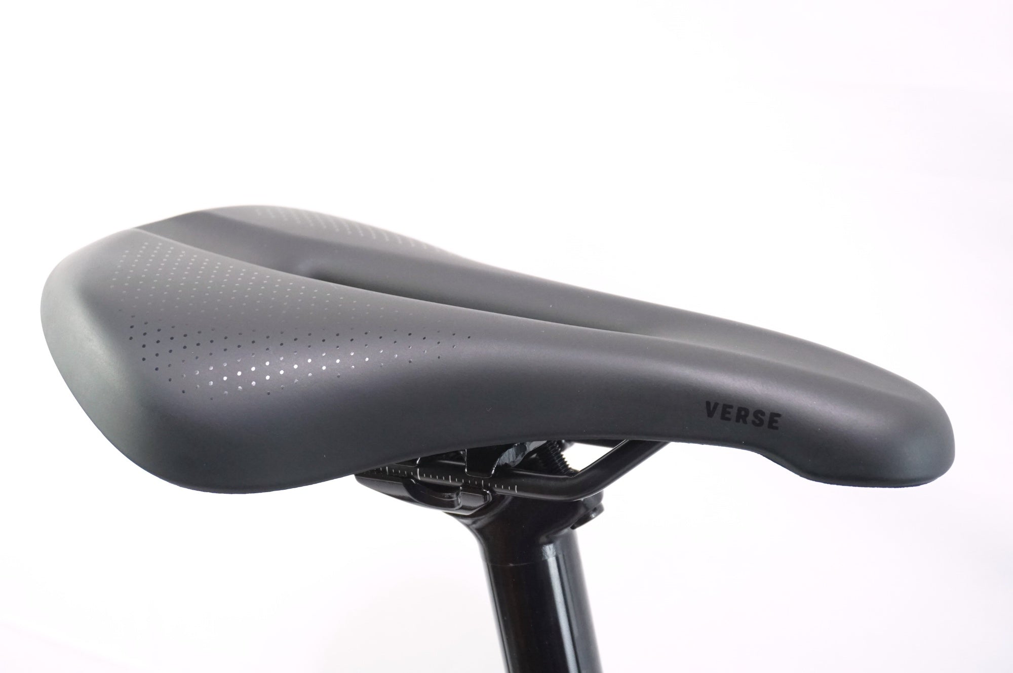 TREK 「トレック」 DOMANE AL5 DISC GEN4 2024年モデル ロードバイク / 中目黒店