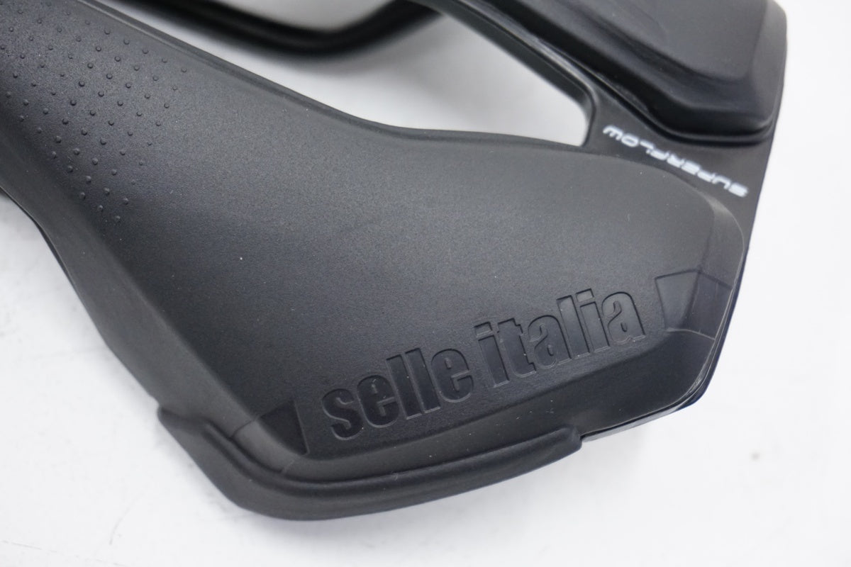 SELLE ITALIA「セライタリア」 X-LR AIR CROSS SUPERFLOW サドル