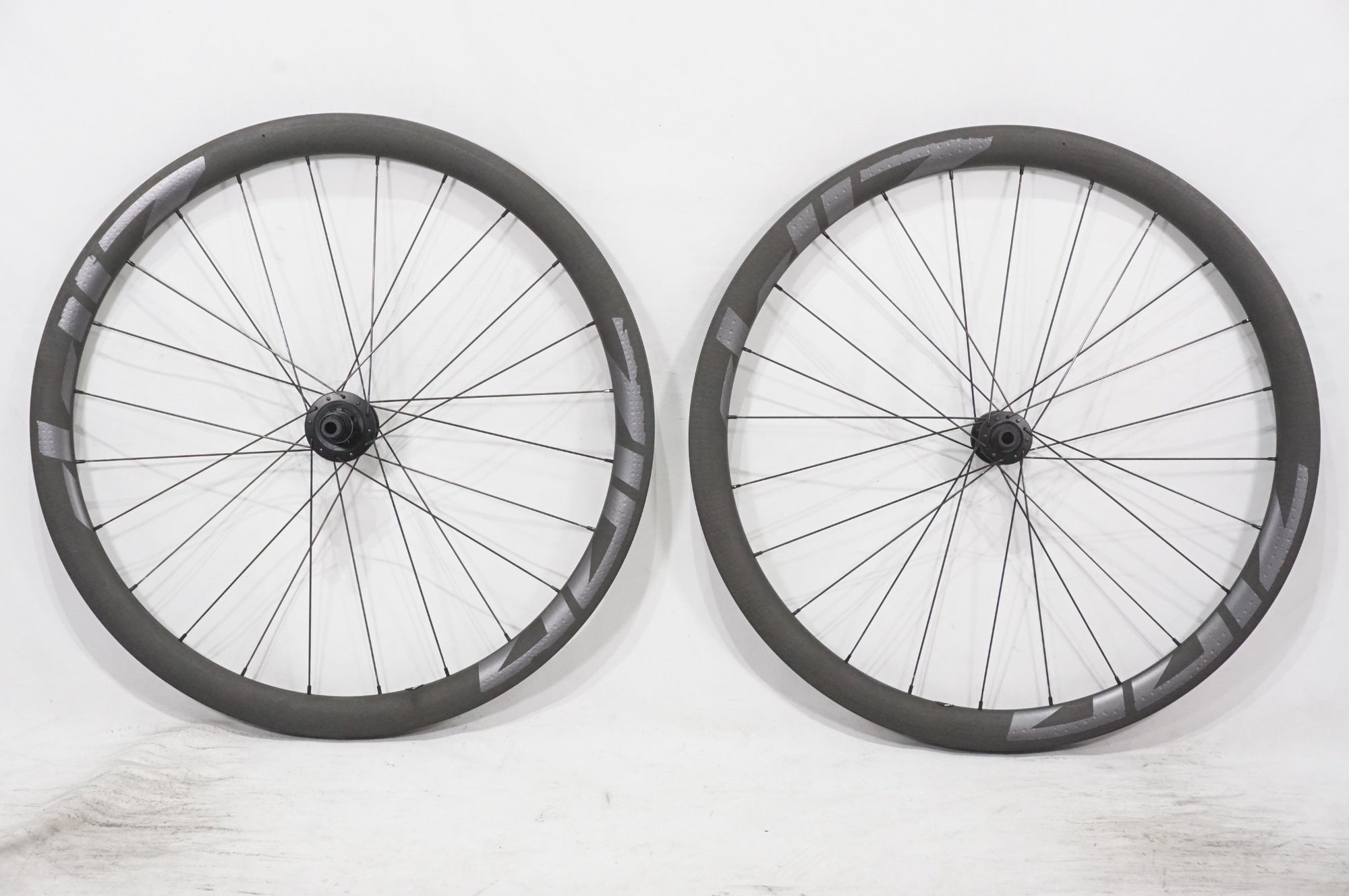 ZIPP 「ジップ」 303 FIRECREST DISC SRAM XDRフリー ホイールセット / AKIBA店