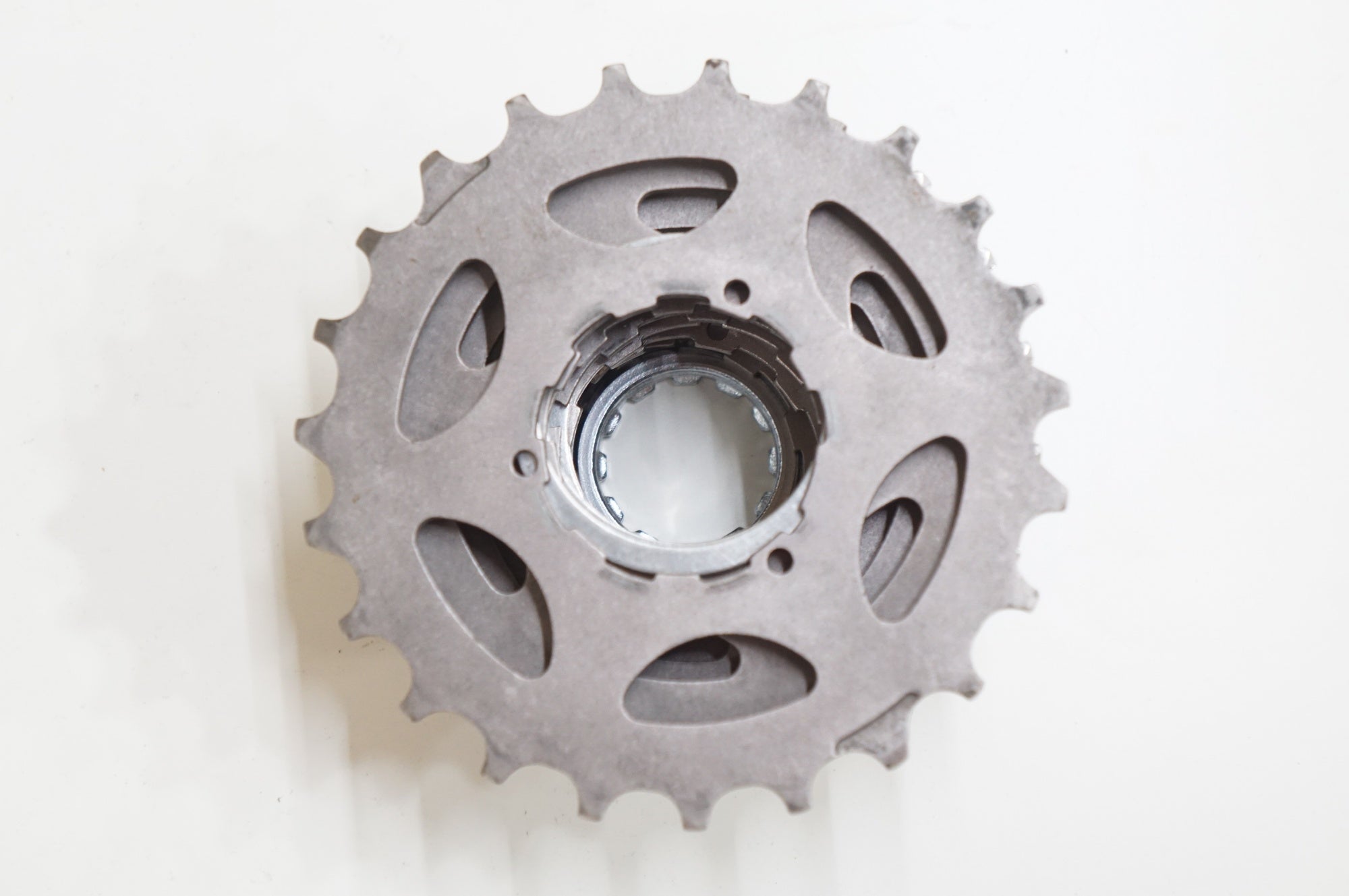 SHIMANO 「シマノ」 DURA-ACE CS-7400 8S 13-23T スプロケット / 大宮