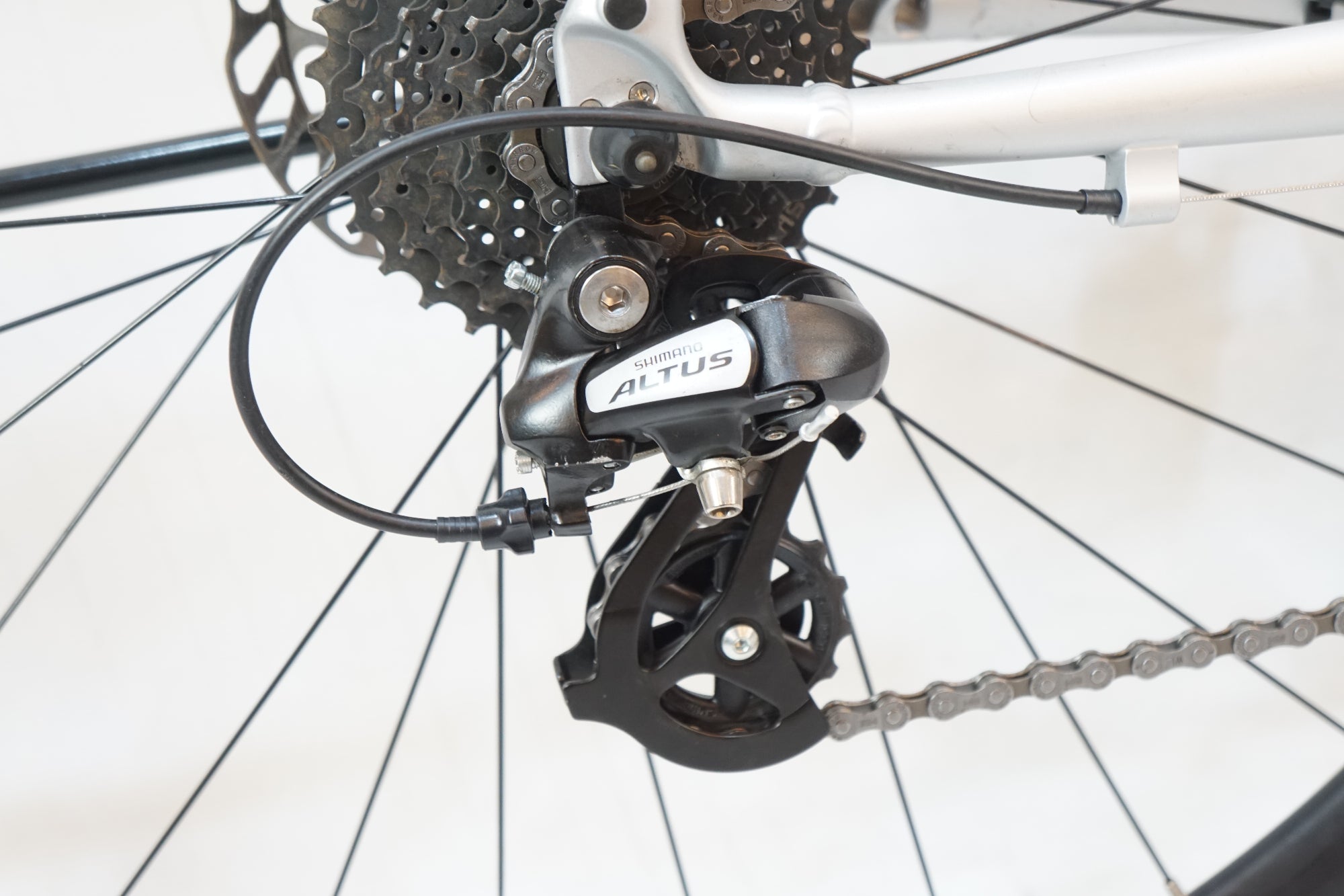 GIANT 「ジャイアント」 ESCAPE R DISC 2025年モデル クロスバイク / バイチャリ浦和ベース