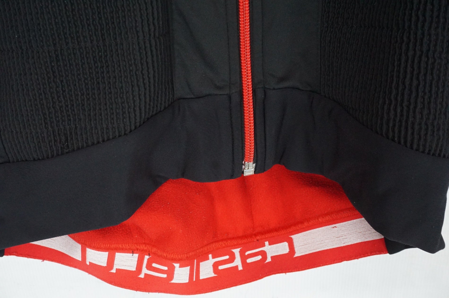 CASTELLI 「カステリ」 Sサイズ 冬用ジャケット / 阪急塚口店