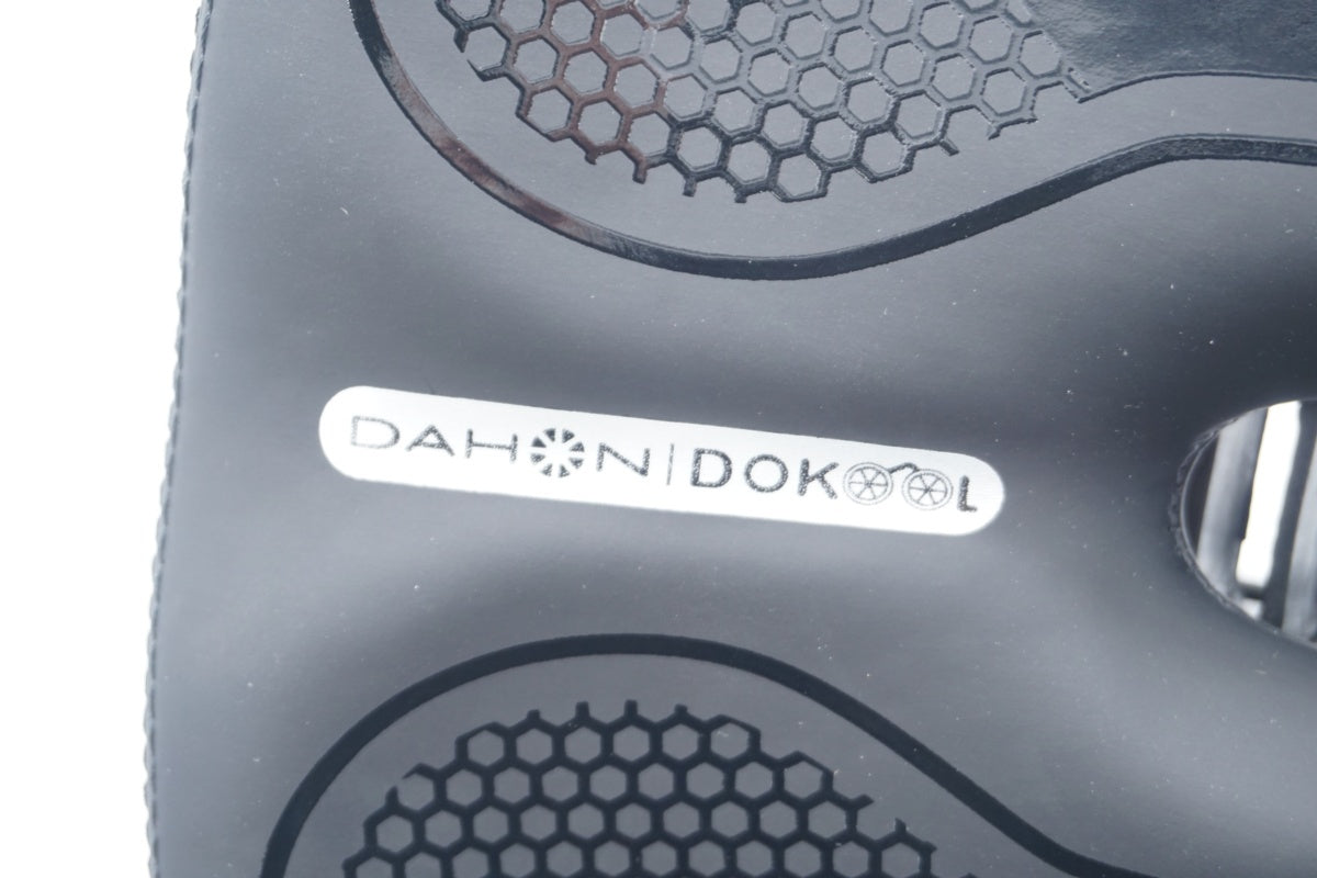 DAHON 「ダホン」 DOKOOL サドル / 滋賀大津店