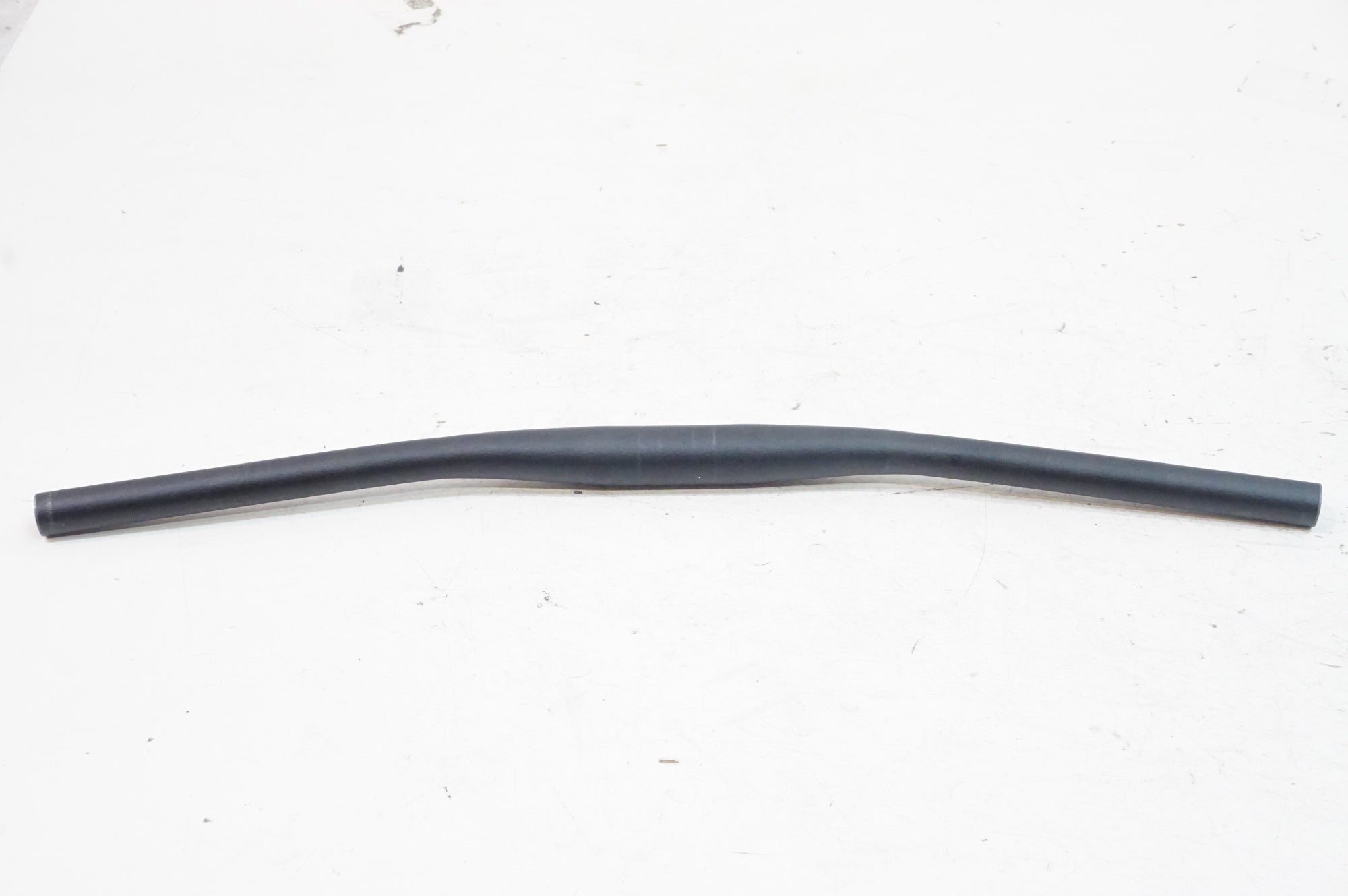 BONTRAGER 「ボントレガー」 フラットバー φ31.8 ハンドル / 熊谷本店