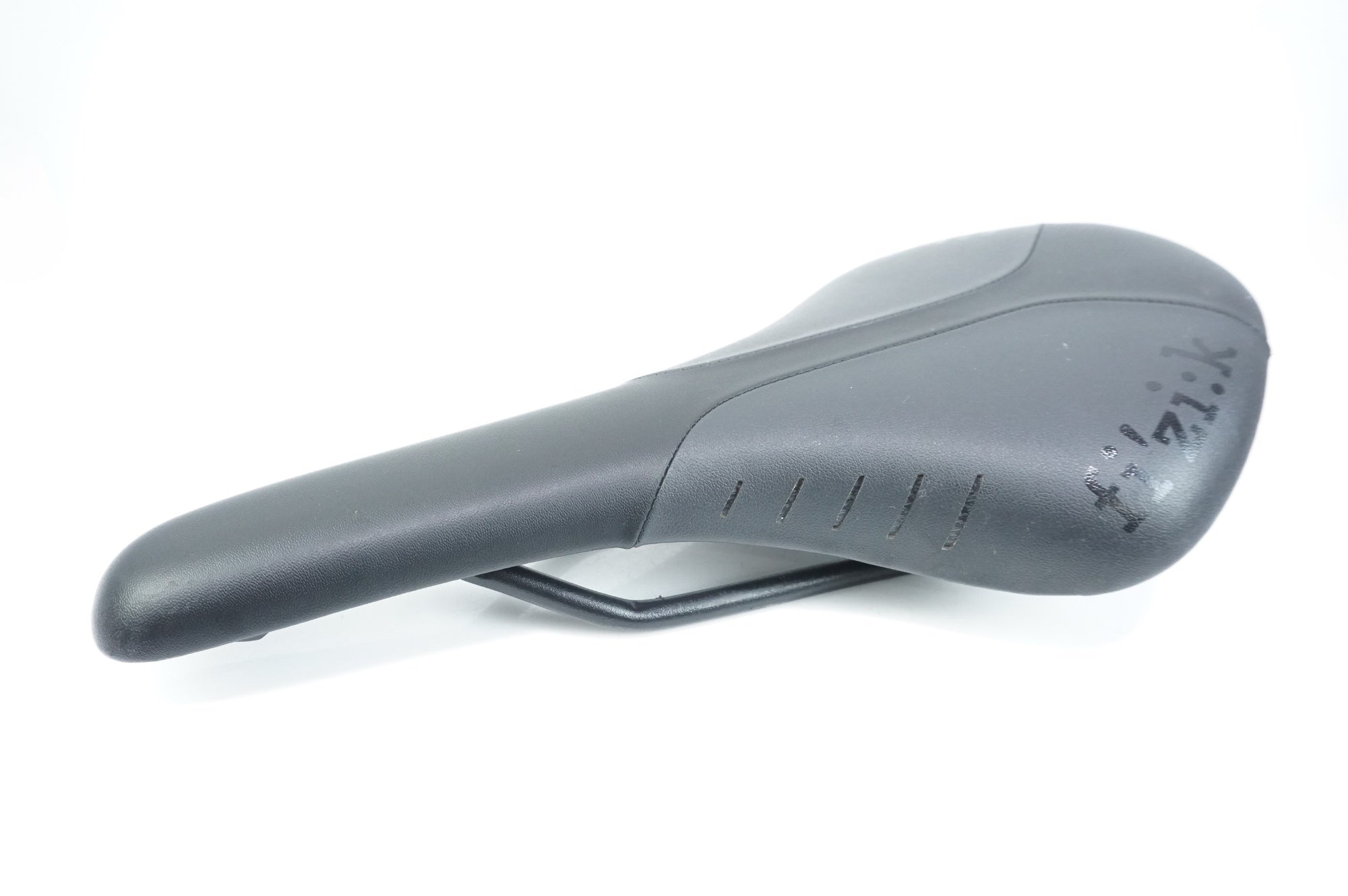 FIZIK 「フィジーク」 ANTARES R7 サドル / 中目黒店