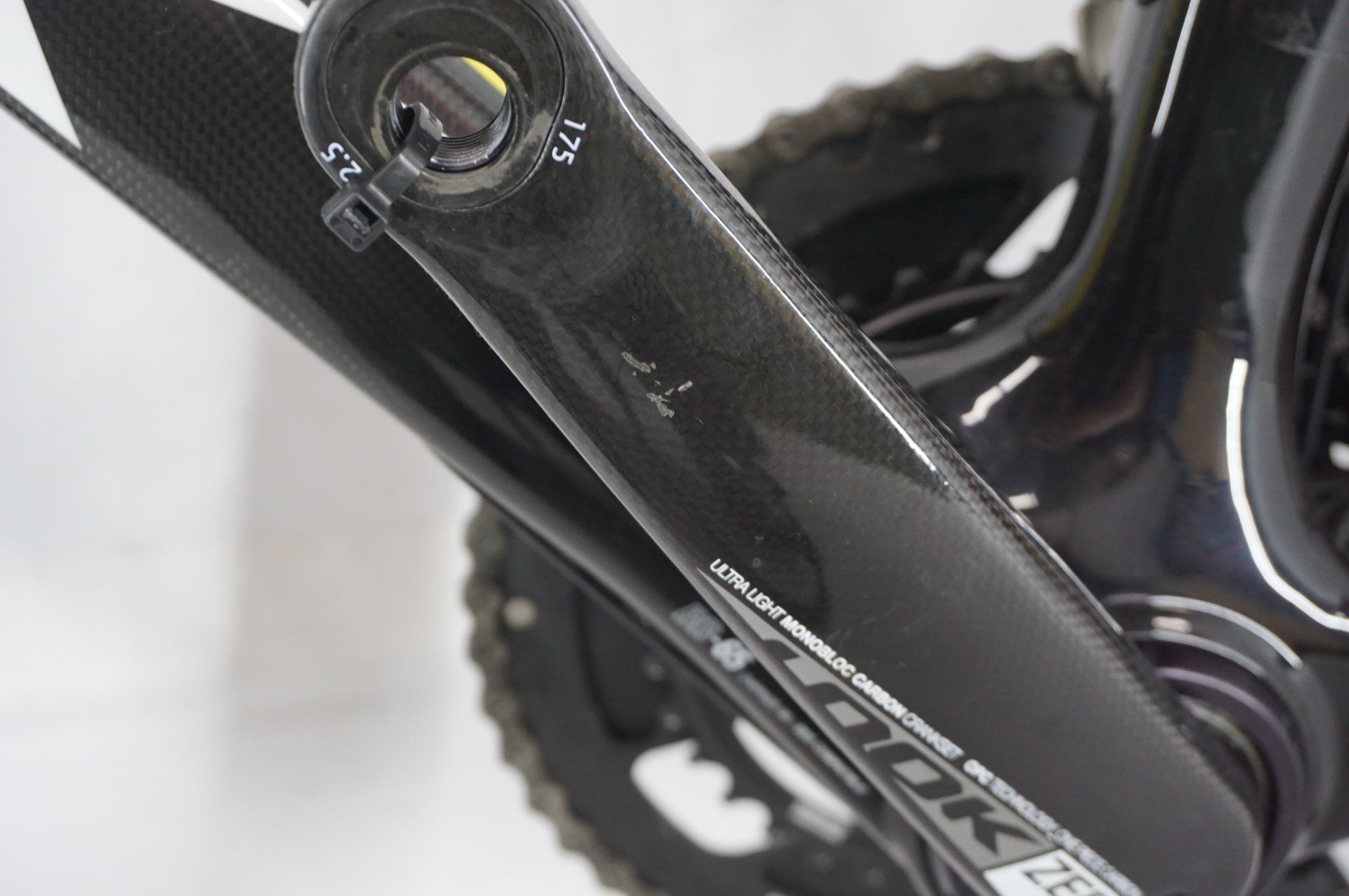 LOOK 「ルック」 695 LIGHT 2016年モデル ロードバイク / 阪急塚口店