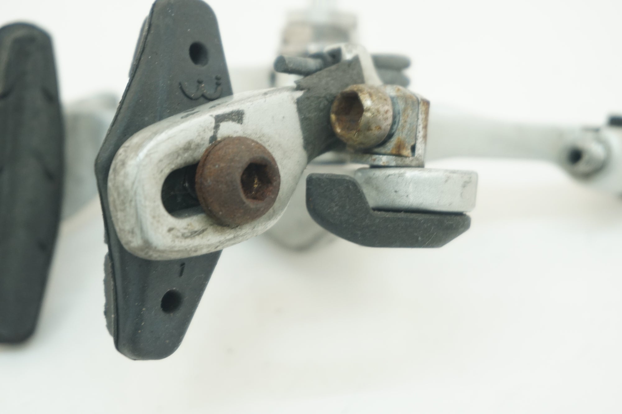 SHIMANO 「シマノ」 SORA BR-3400 キャリパーブレーキセット