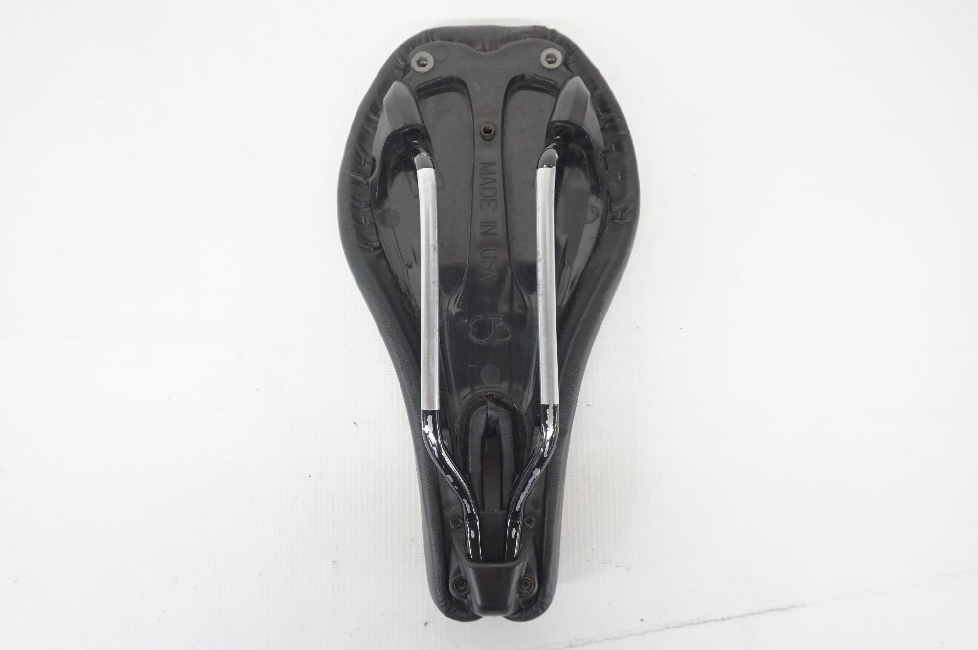 【美品】JCOB TYPE 5 トライアスロンサドル｜快適性と安定性を両立！！ JCOB 「ジェイコブ」 Type 5 サドル / 阪急塚口店 ｜ バイチャリ