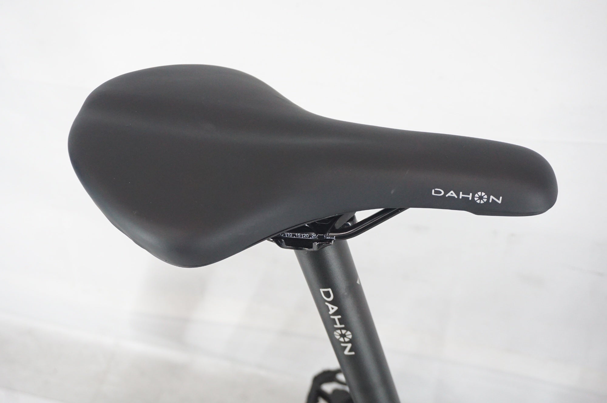 DAHON 「ダホン」 K9X 2025年モデル 16インチ 折り畳み自転車 / 阪急塚口店