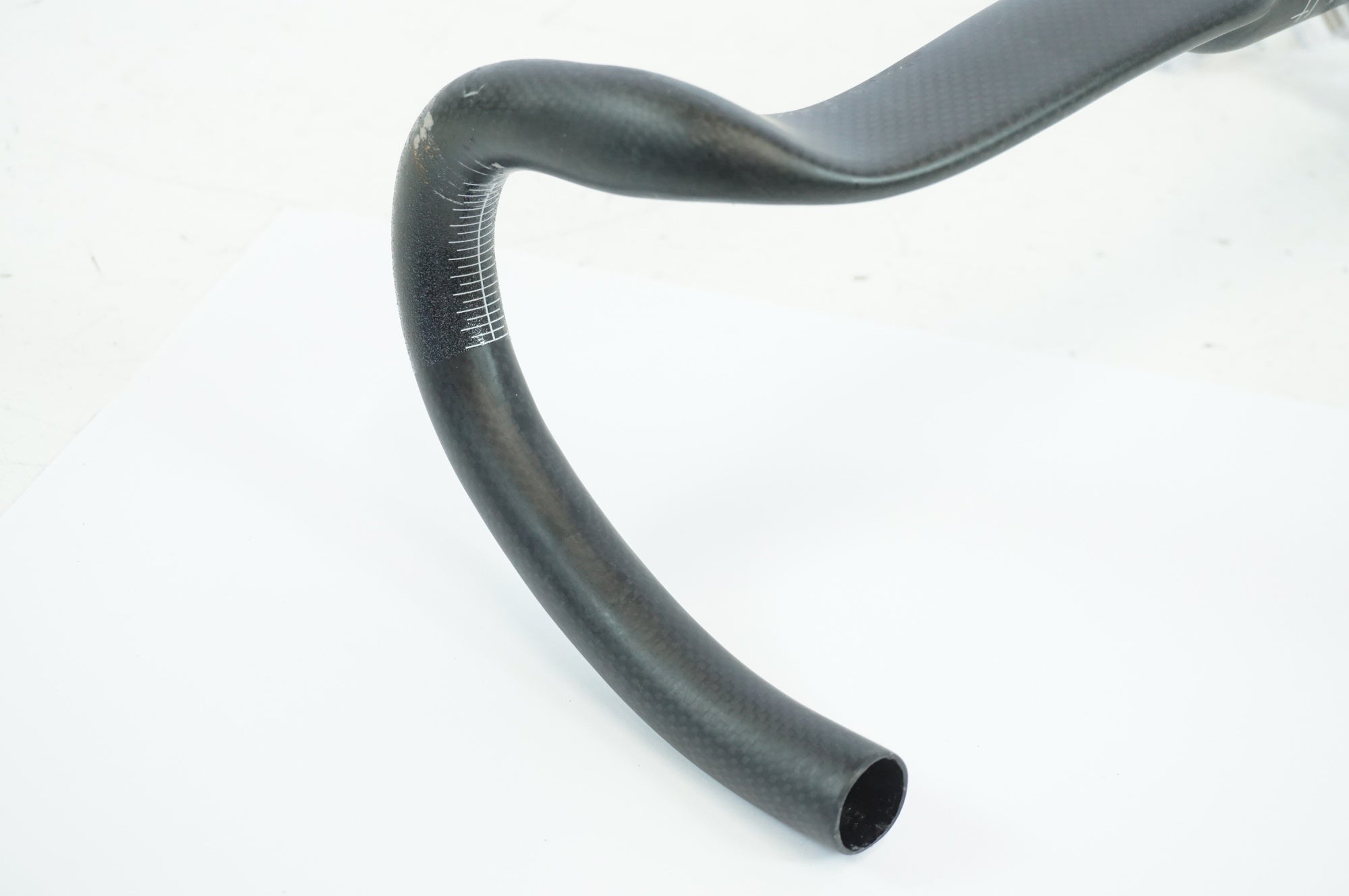 ノーブランド φ31.8 420mm カーボンハンドル / 宇都宮店 ｜ バイチャリ