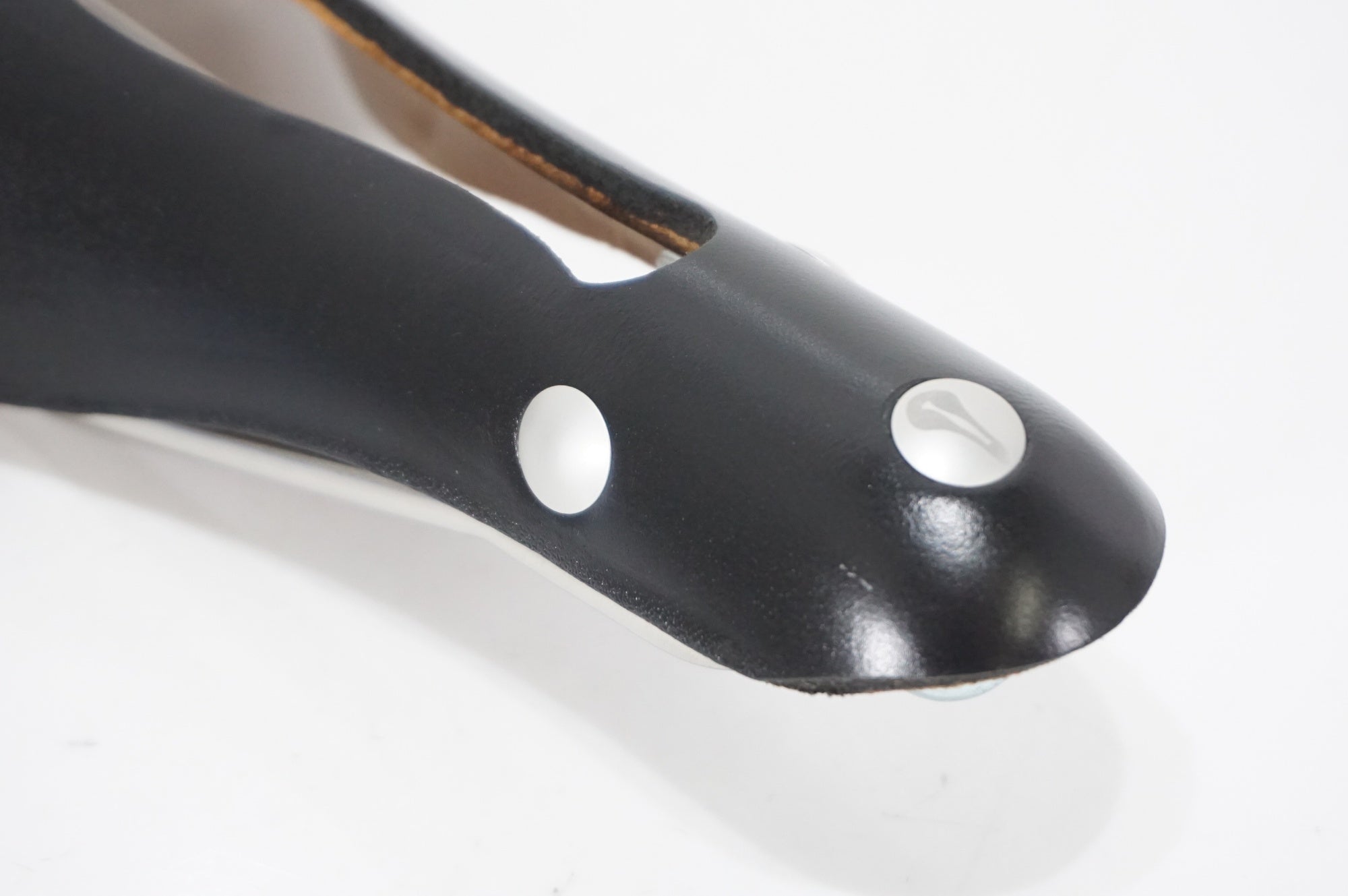 SELLE ANATOMICA 「セラ アナトミカ」 X2 サドル / AKIBA店