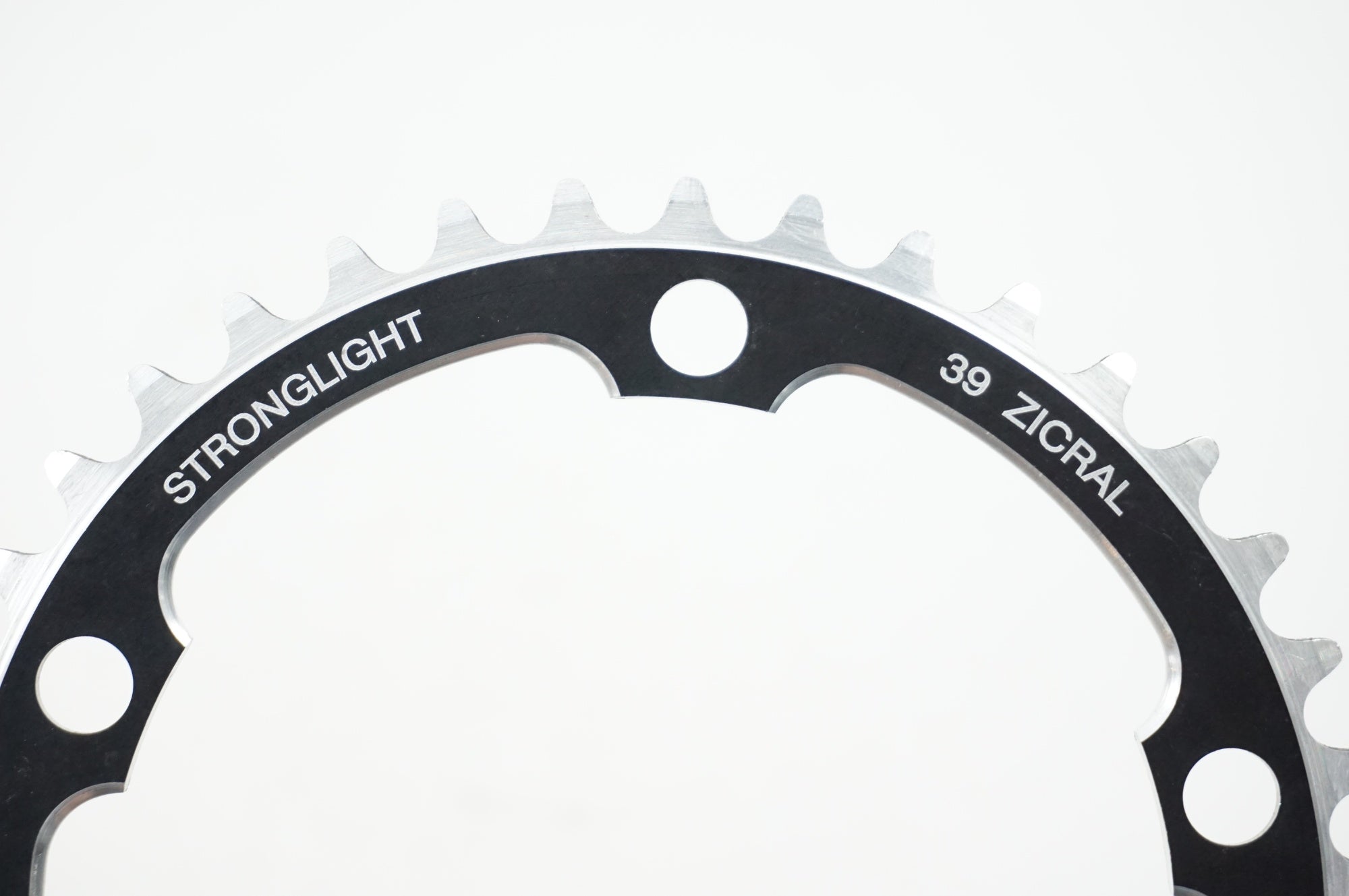 STRONGLIGHT 「ストロングライト」 39T インナー チェーンリング / 川越店