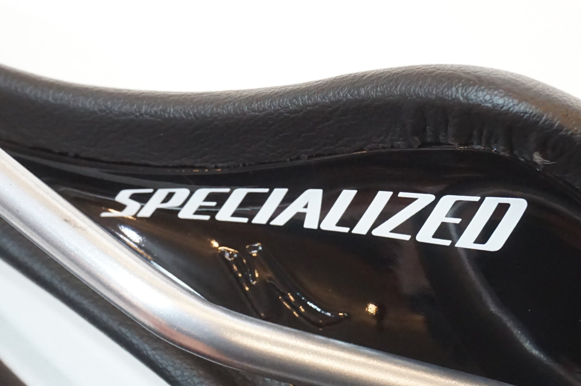 SPECIALIZED 「スペシャライズド」 TOUPE RBX サドル / 浦和ベース