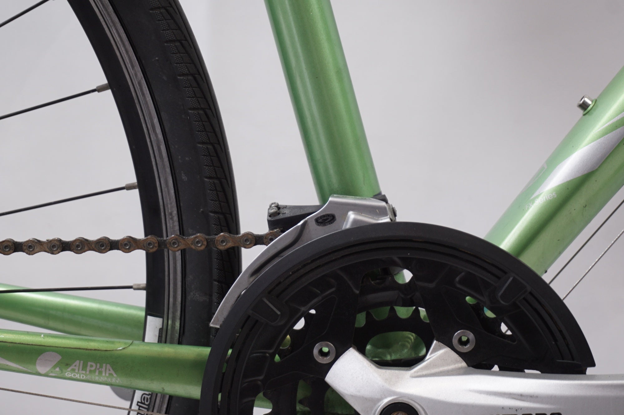 TREK出品 TREK 「トレック」 7.4FX 2013年モデル クロスバイク