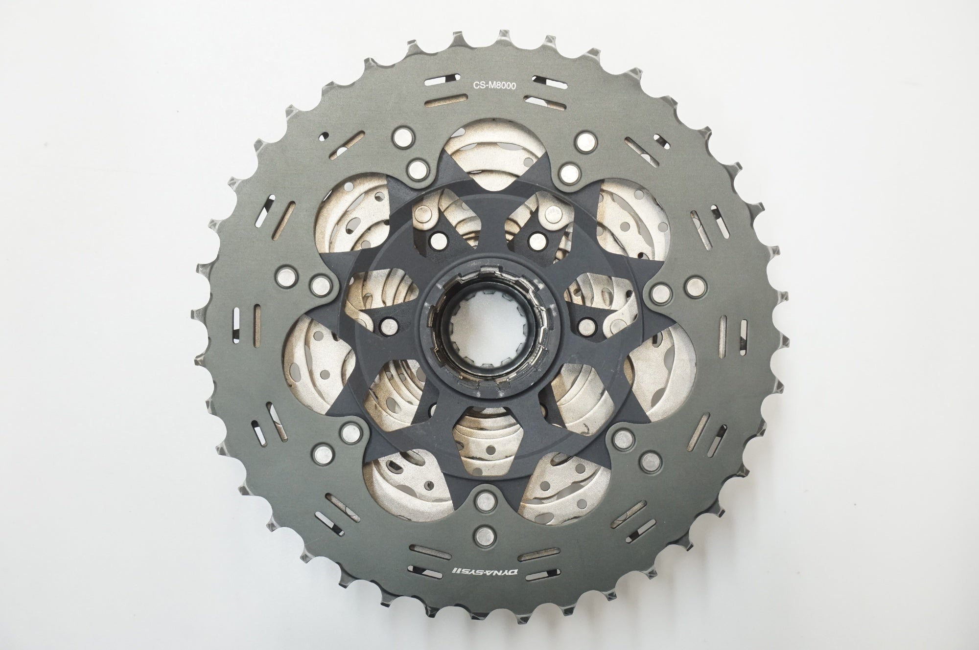 SHIMANO 「シマノ」 DEORE XT CS-M8000 11-40T スプロケット