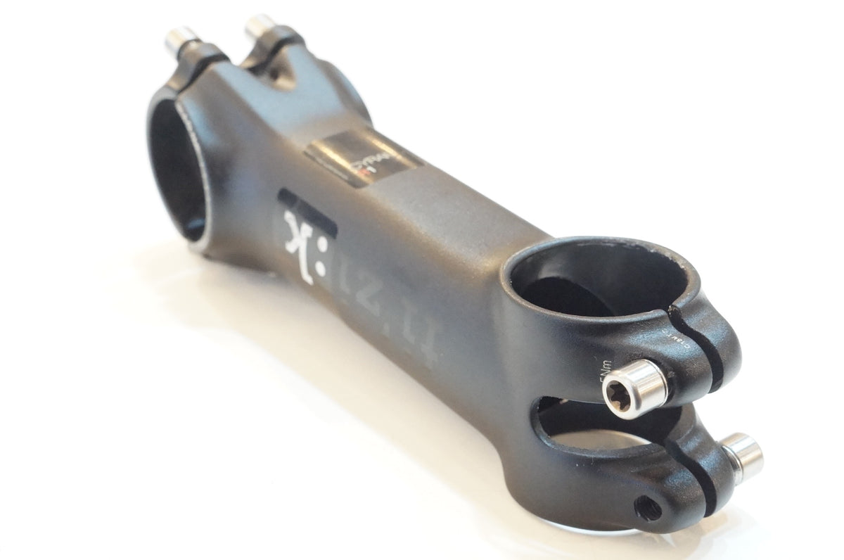 FIZIK 「フィジーク」 CYRANO R1 110mm φ31.8 ステム / 浦和ベース