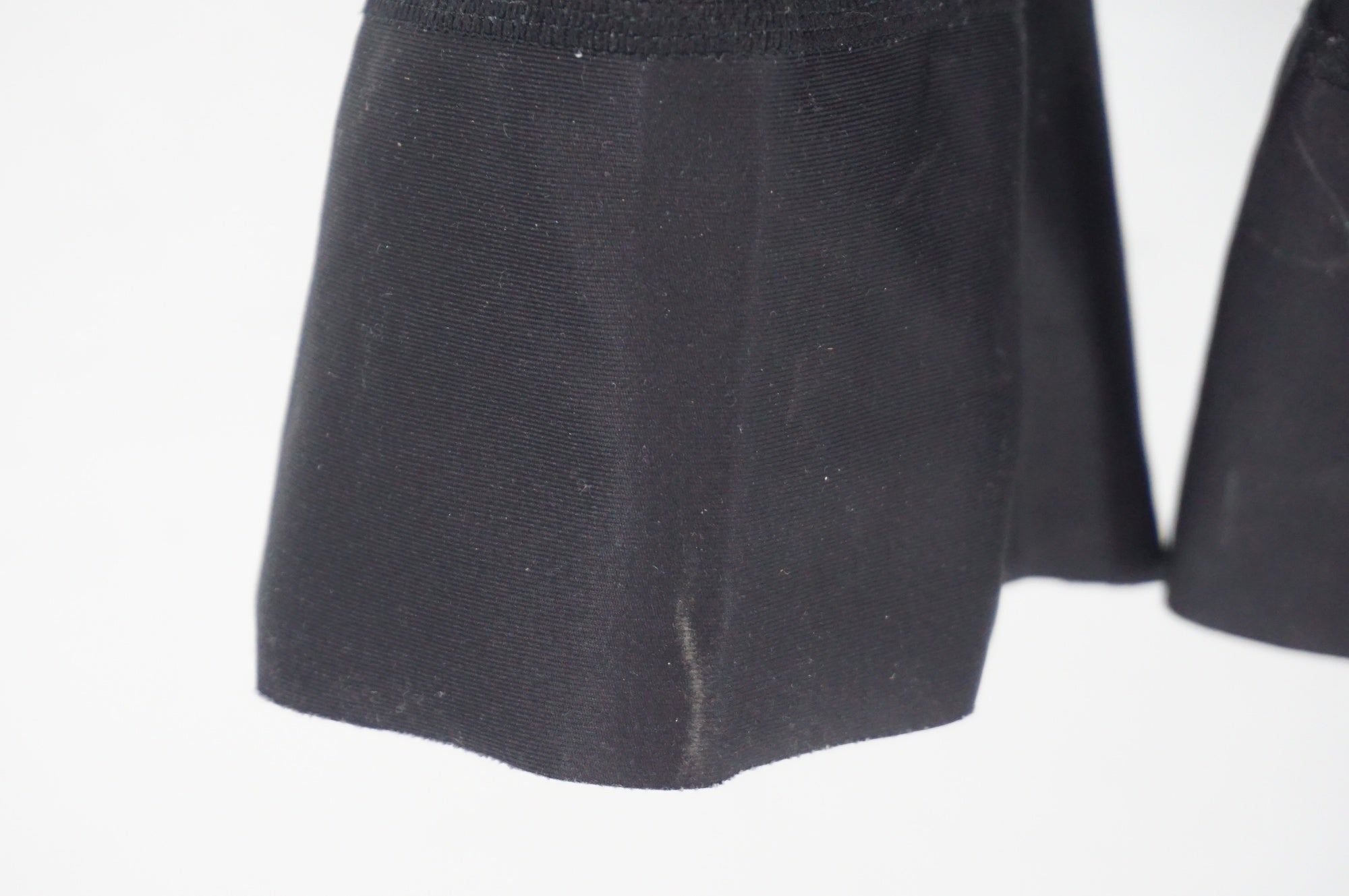 MAVIC 「マヴィック」 ESSENTIAL Sサイズ ビブショーツ / 阪急塚口店