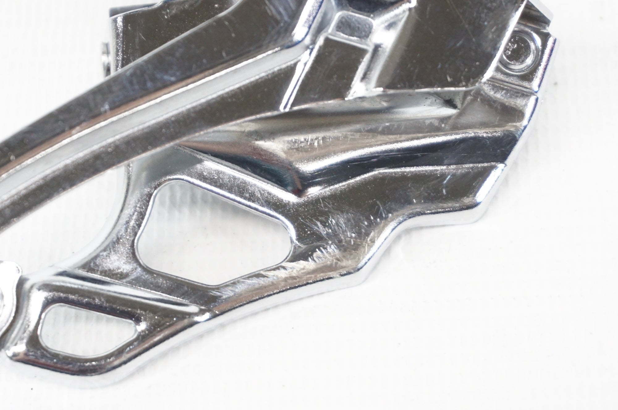 SHIMANO 「シマノ」 DEORE XT FD-M786 フロントディレイラー / 阪急