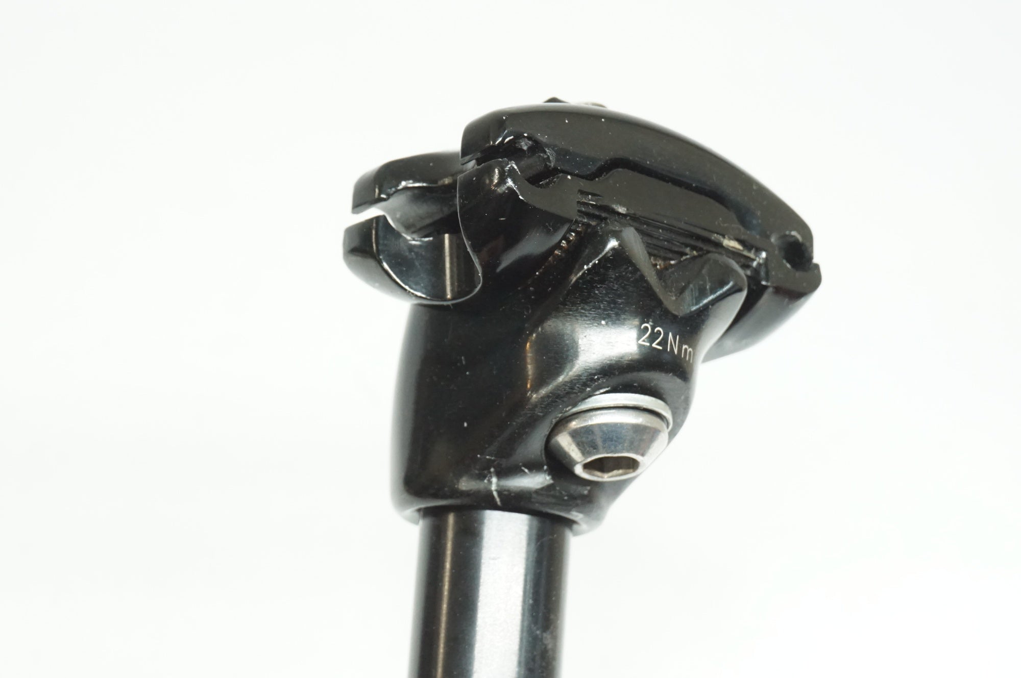 UNO 「ウノ」 サスペンション 300mm φ27.2 シートポスト / 大宮店