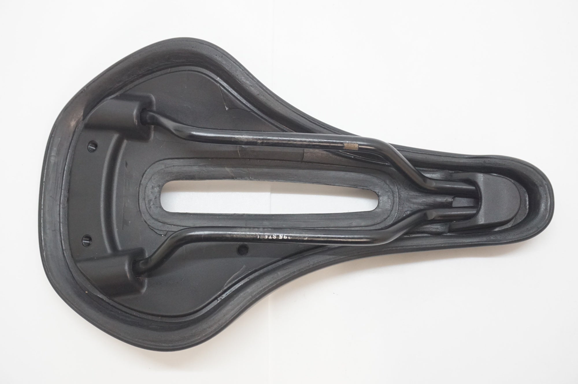 TREK 「トレック」 VERSE サドル / 福岡店 ｜ バイチャリ公式