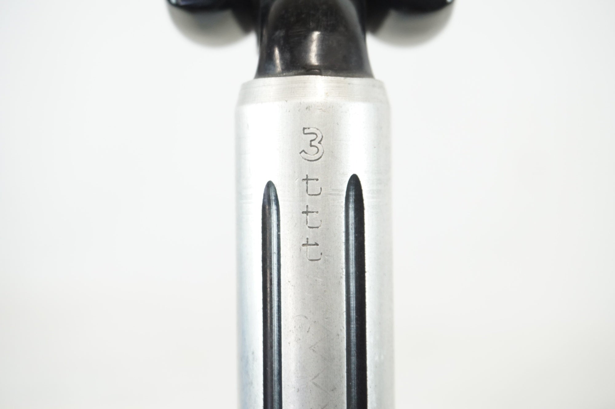 3TTT 「スリーティー」 φ26.8 170mm シートポスト / 宇都宮店
