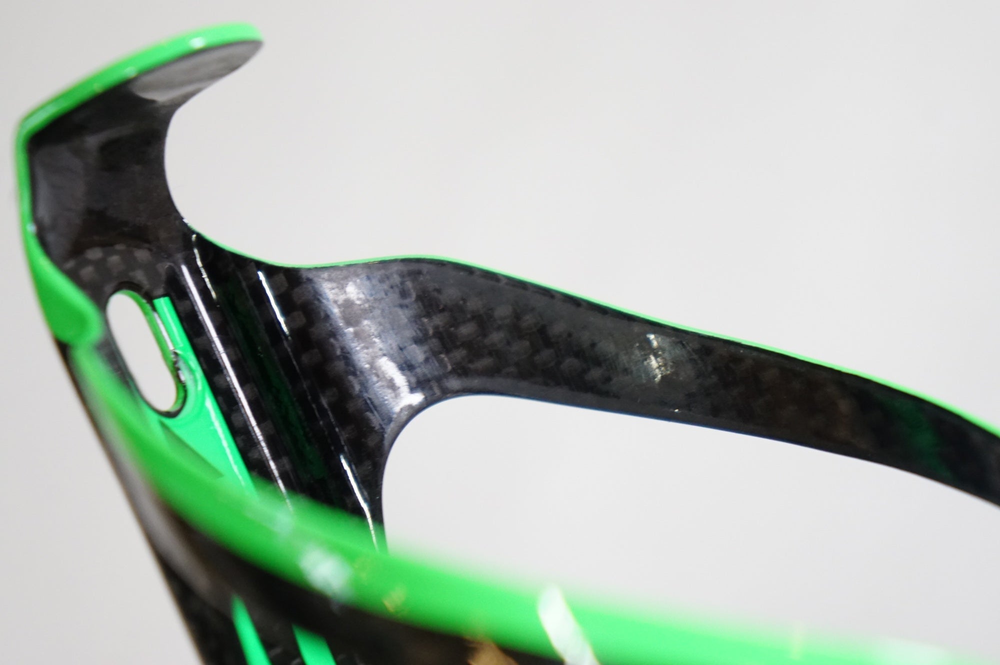 SUPACAZ 「スパカズ」 FLY CAGE CARBON ボトルケージセット / 熊谷本店