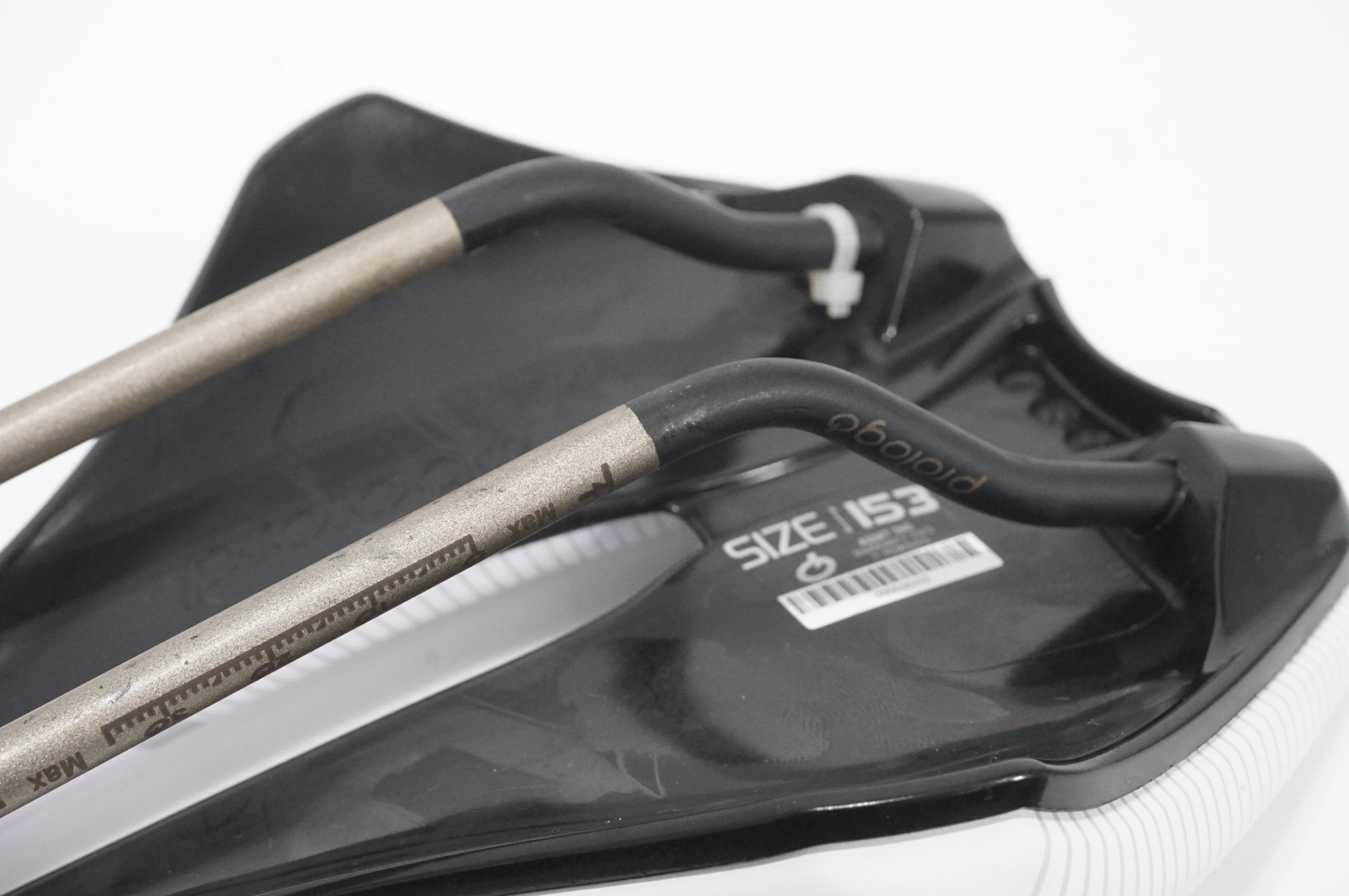 PROLOGO 「プロロゴ」 DIMENSION SPACE 153 サドル / AKIBA店