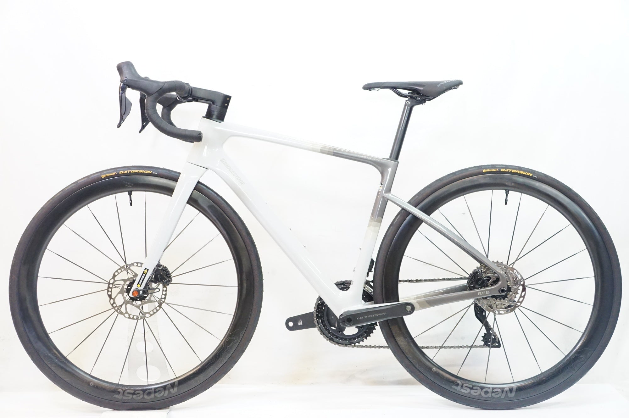 BRIDGESTONE ANCHOR 「ブリヂストン アンカー」 RE8 105 Di2 2025年