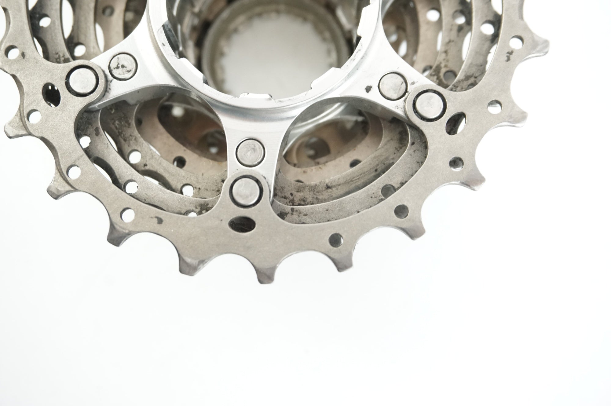 デュラエースCS-7700 12-23T スプロケット SHIMANO 「シマノ」 DURA-ACE CS-7700 12-23T スプロケット / 中