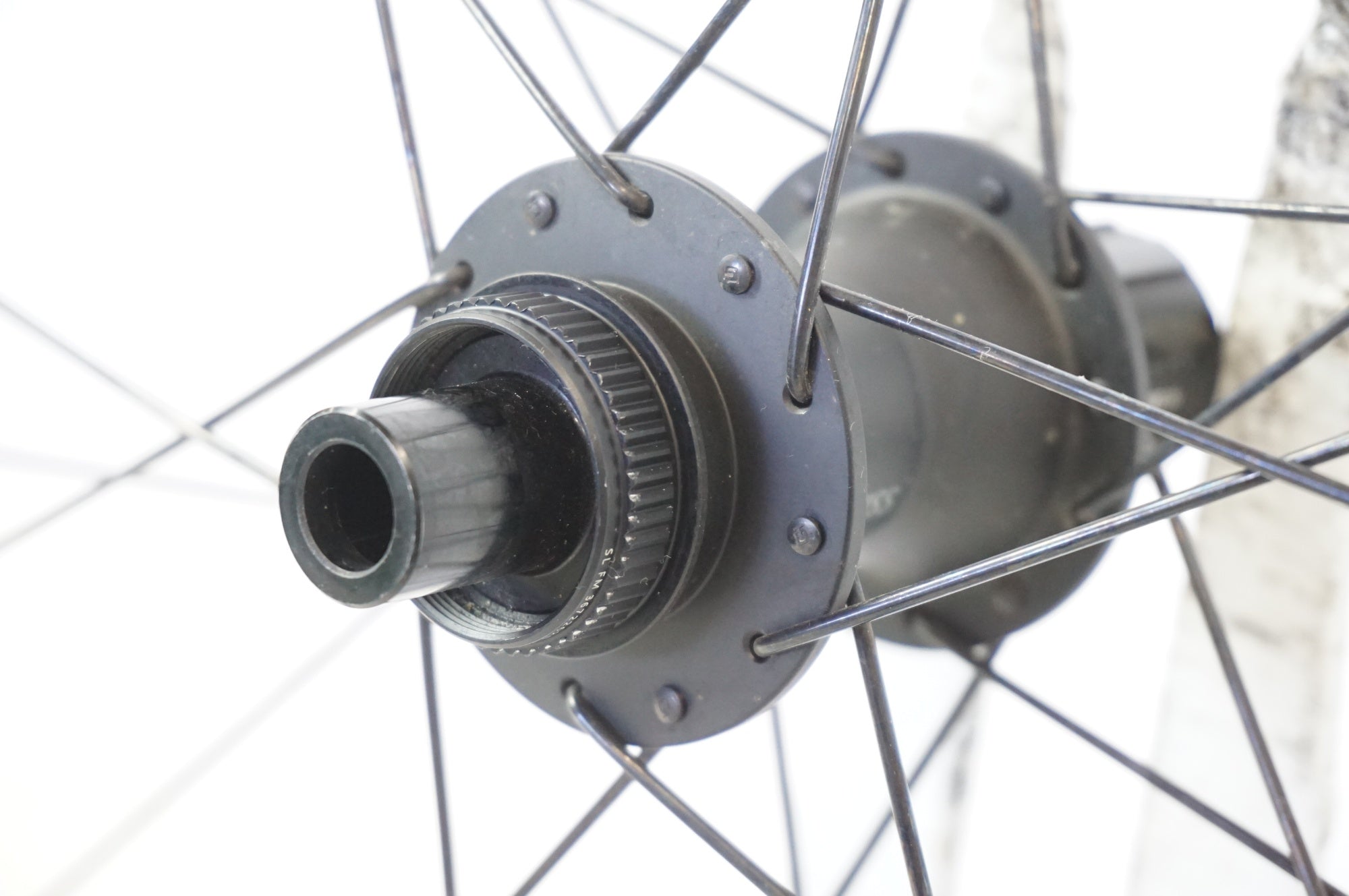 DT SWISS 「ディーティースイス」 CROSS LN DISC SHIMANO 11s ホイール
