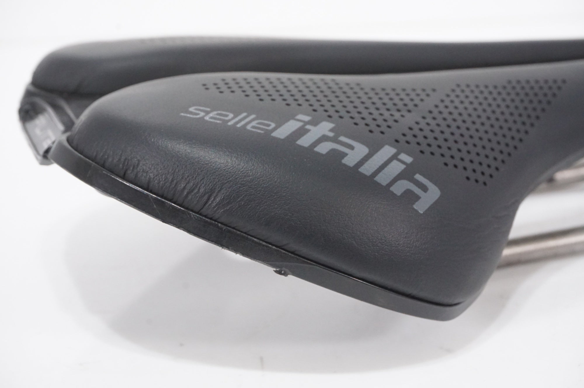 SELLE ITALIA 「セライタリア」 FLITE BOOST Ti316レール サドル / AKIBA店