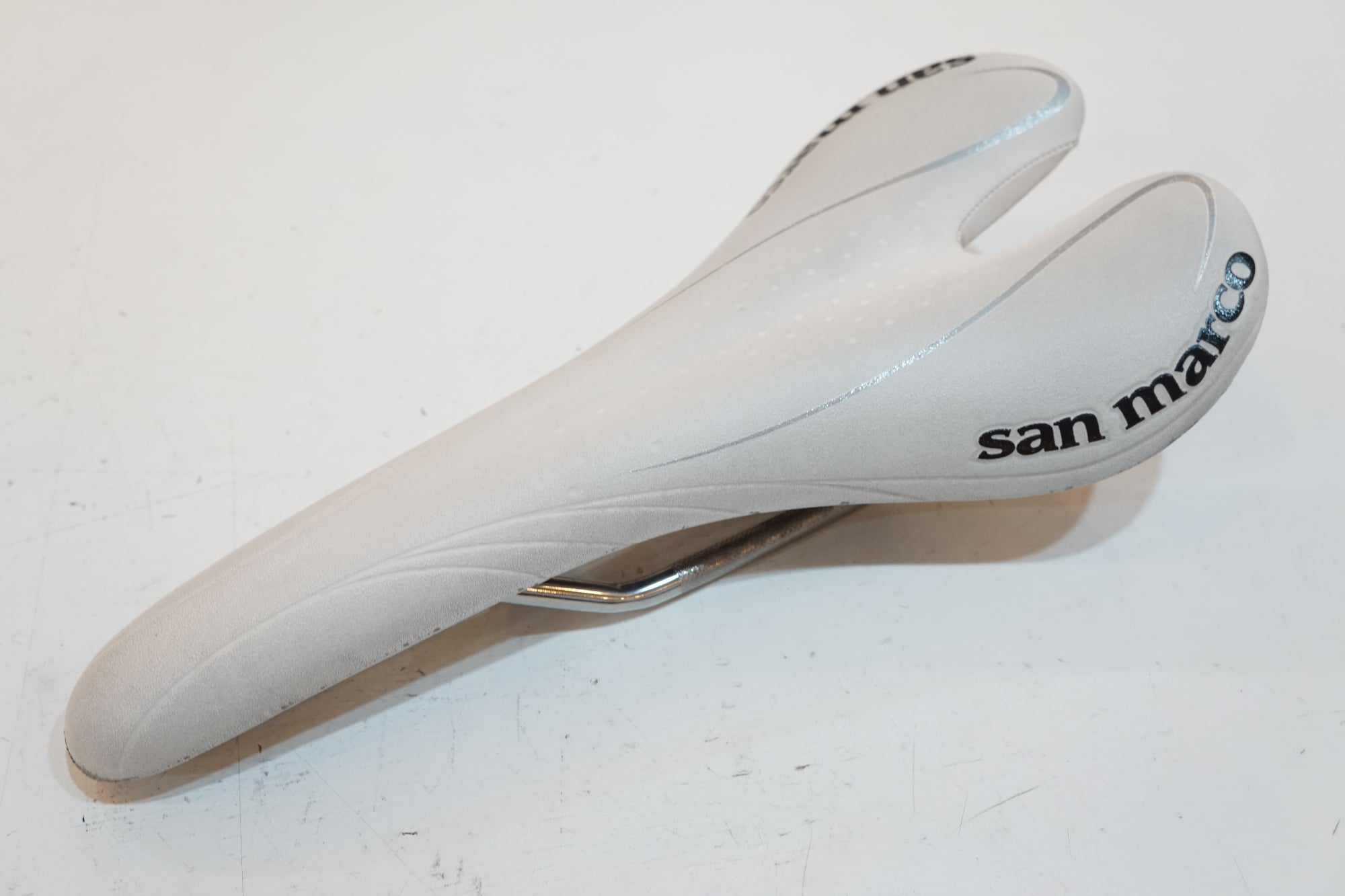 SELLE SAN MARCO 「セラ サン マルコ」 ASPIDE サドル / バイチャリ浦和ベース