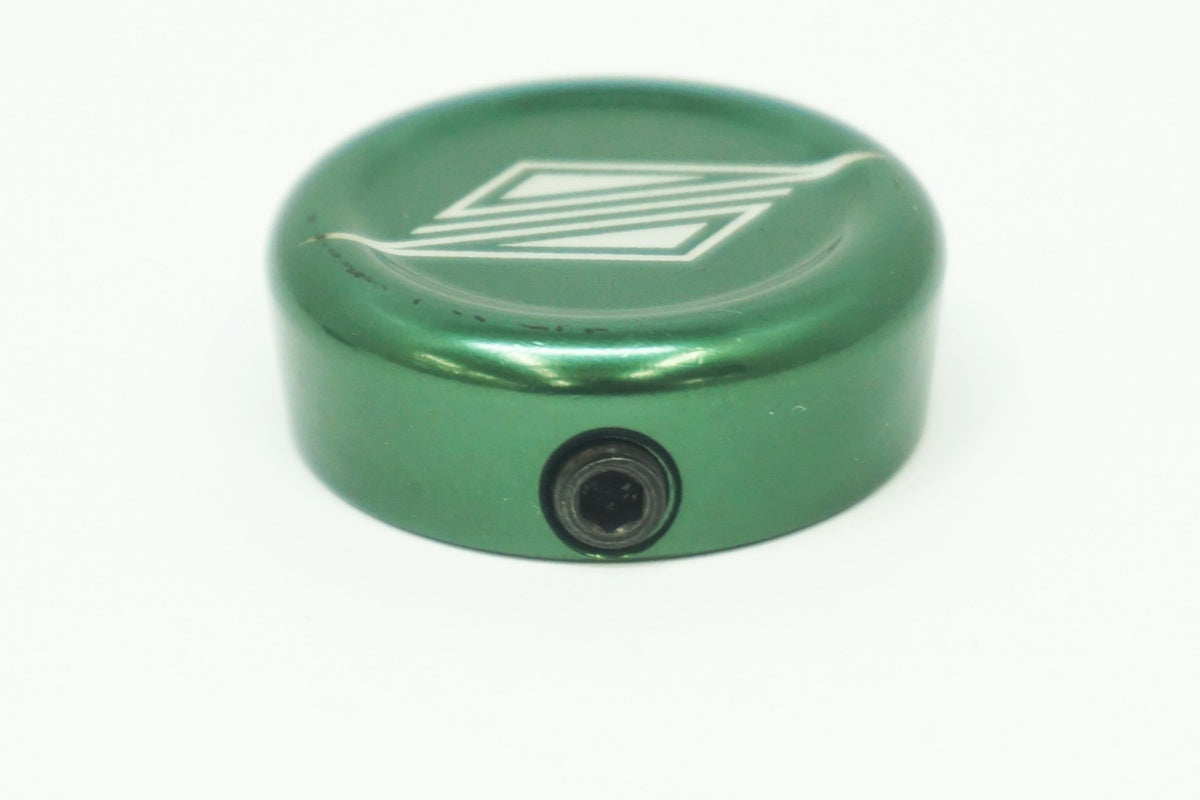 STRAITLINE 「ストレートライン」 TAPERED BAR END CAP エンドキャップ / 大阪美原北インター店