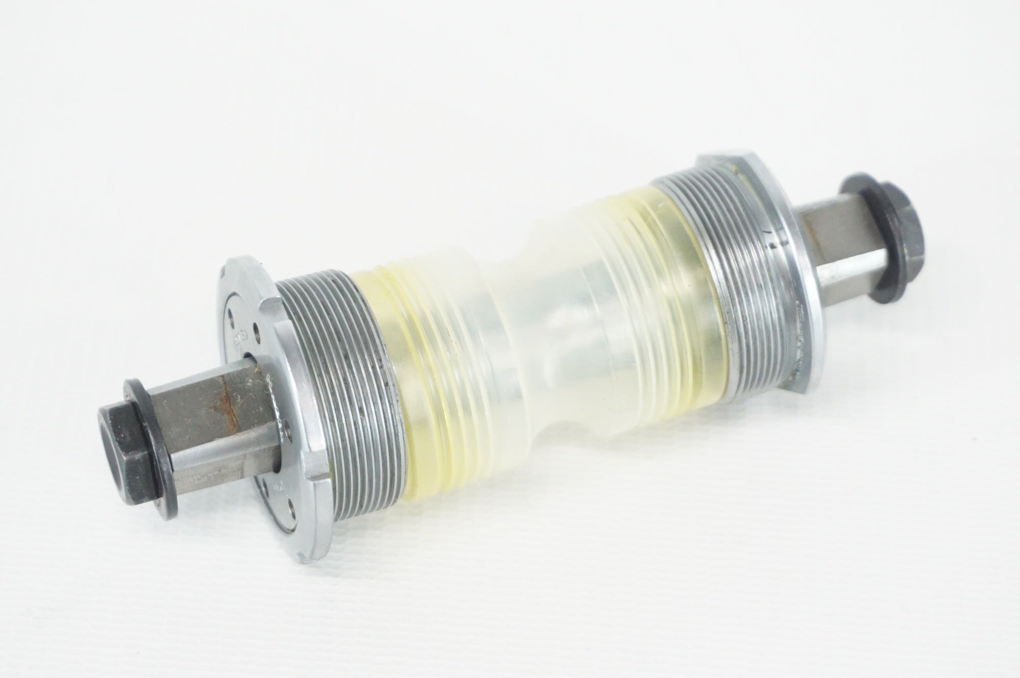 【未使用品】Hatta R9400 NJS ボトムブラケット HATTA 「ハッタ」 R9400 NJS 110mm ボトムブラケット / 阪急塚口店