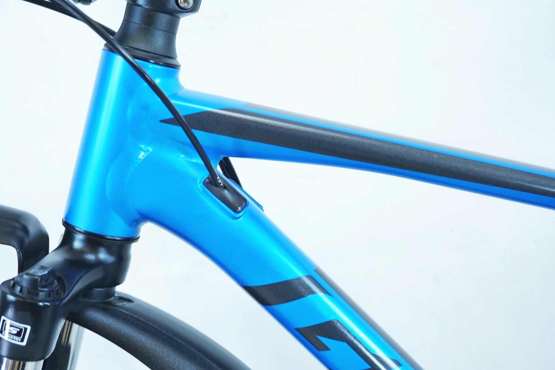 GIANT 「ジャイアント」 ATX 2023年モデル マウンテンバイク / 有明