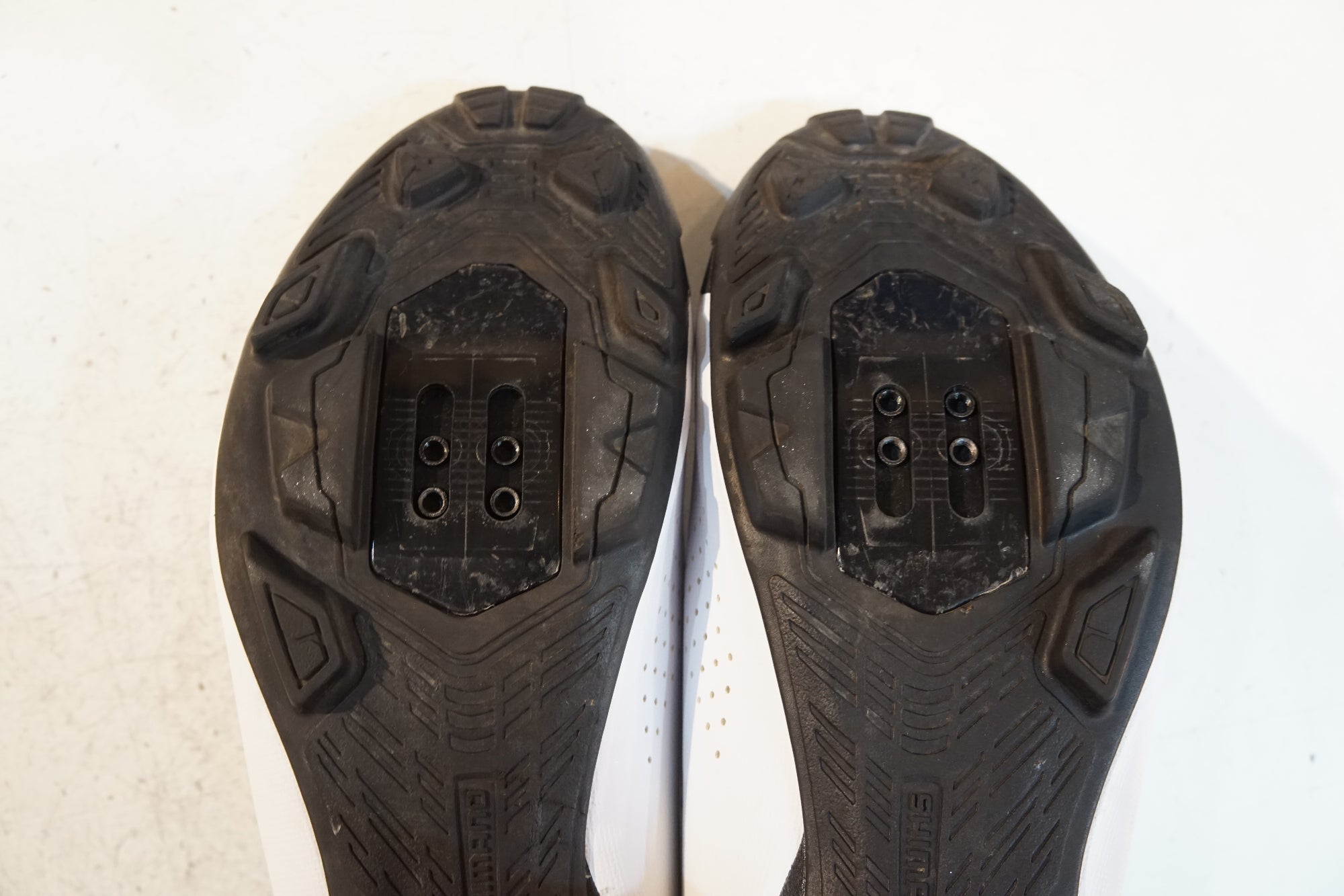 SHIMANO 「シマノ」 XC3 SH-XC300 25.8cm シューズ / バイチャリ浦和