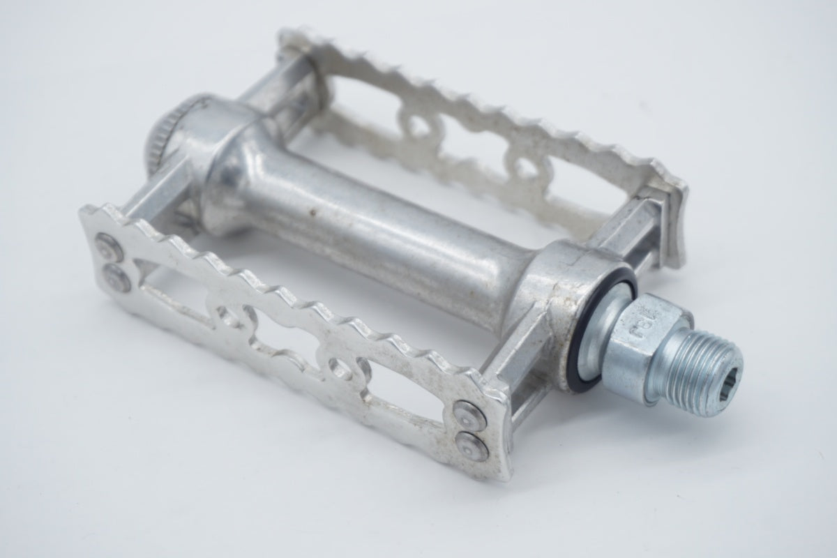 MKS 「ミカシマ」 SYLVAN TOURING ペダル / 滋賀大津店