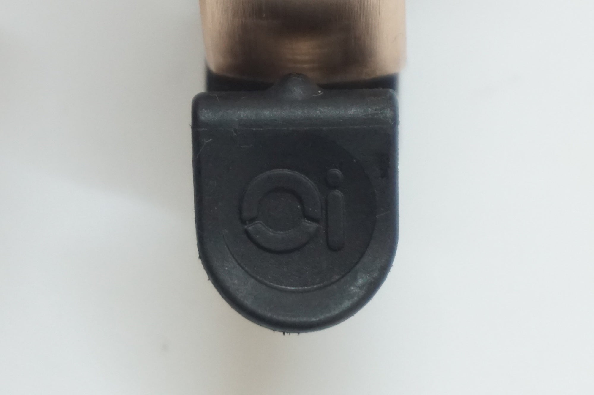 KNOG 「ノグ」 OI ベル / 福岡店