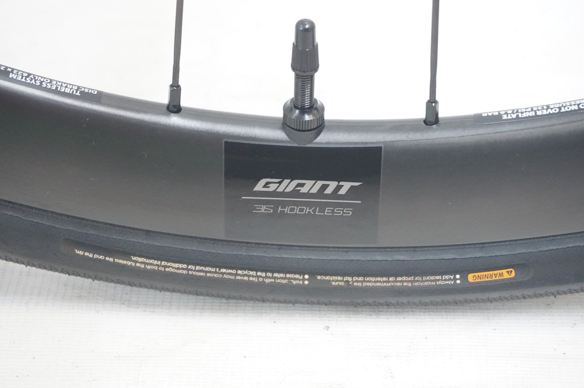 GIANT 「ジャイアント」」」 DEFY ADVANCED PRO 0 2025年モデル ロードバイク / 福岡アイランドシティ店