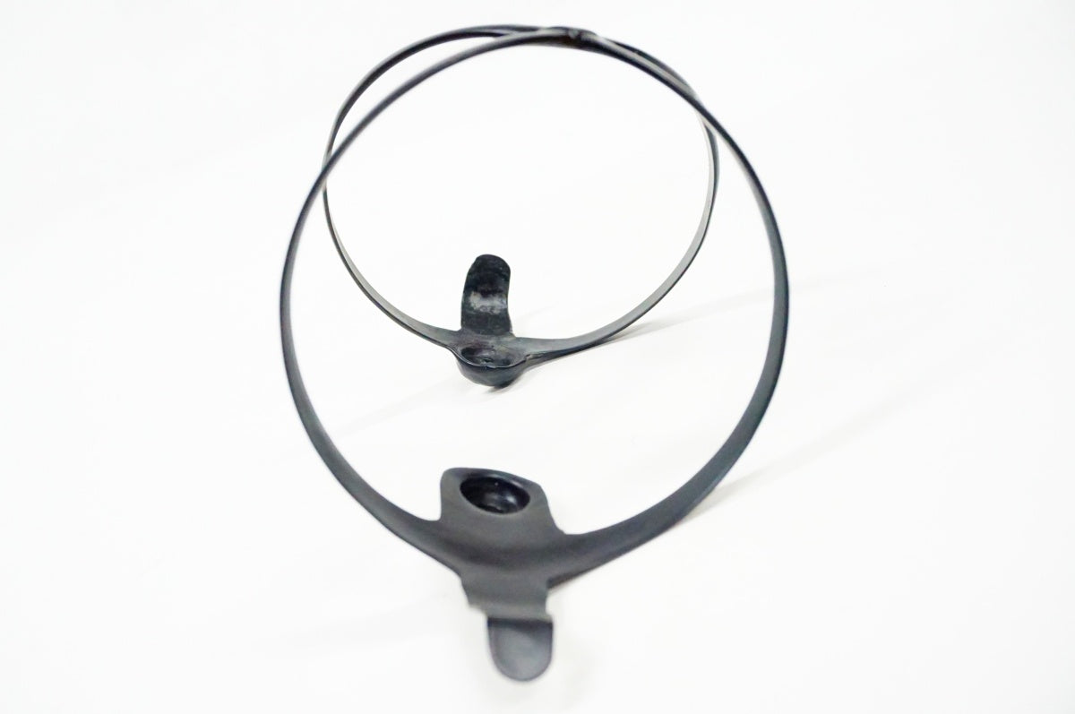 TNI 「ティーエヌアイ」 カーボンボトルケージ / 名古屋大須店