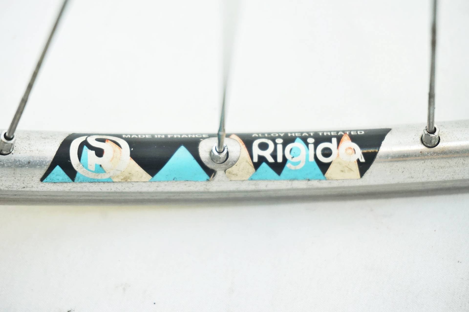 RIGIDA 「リジダ」 リム × DURA-ACE HB-7400 ハブ 8/9/10S リアホイール / 有明ガーデン店