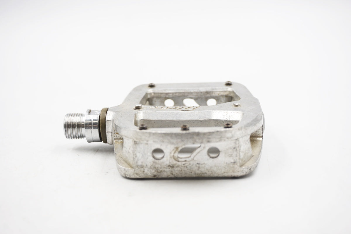 DIXNA 「ディズナ」 ペダル / 奈良店