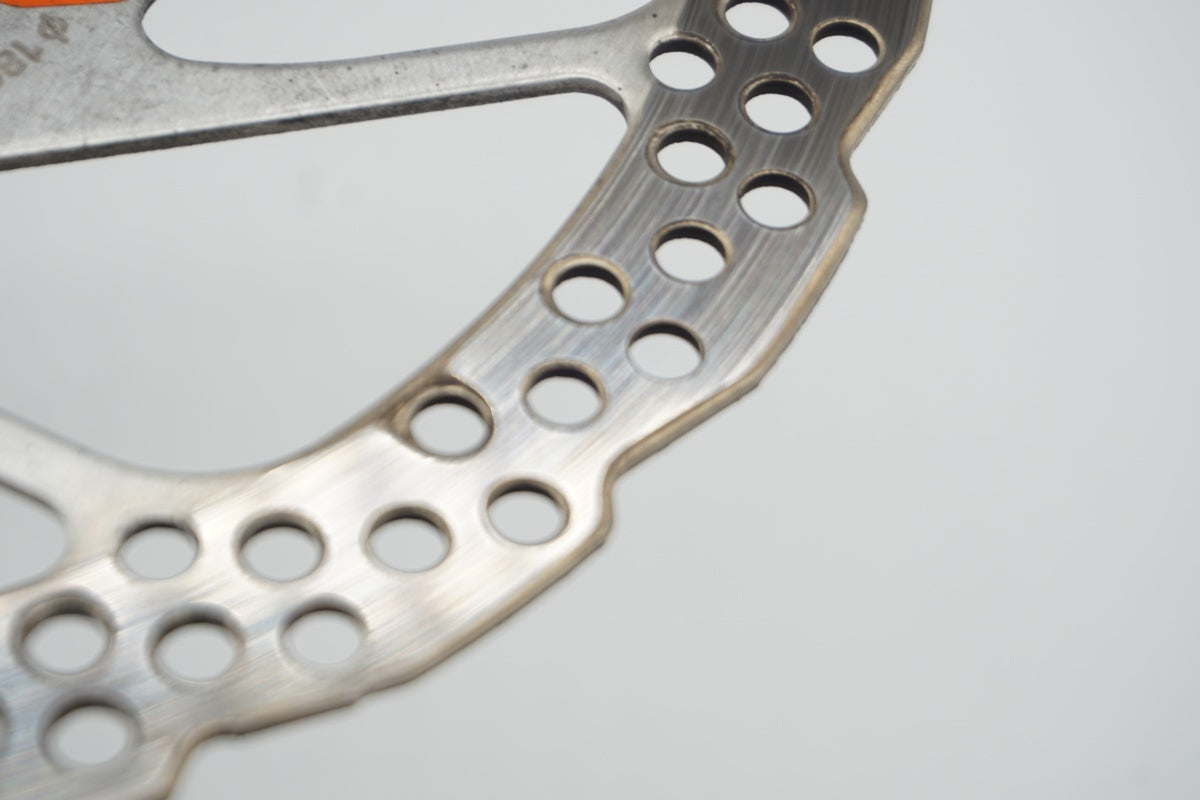 SHIMANO 「シマノ」 SM-RT56-M φ180 ディスクローターセット / 滋賀大津店