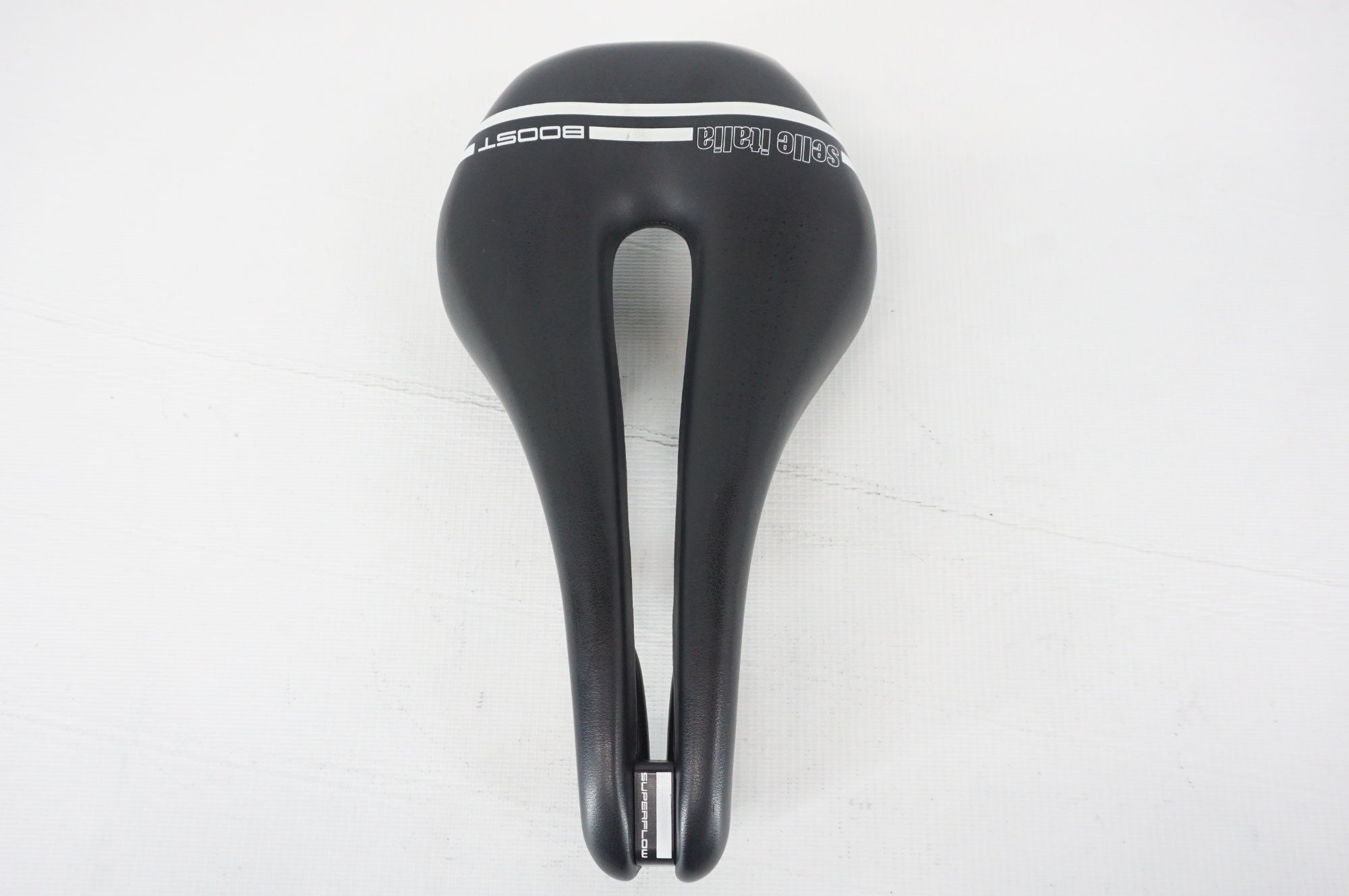 SELLE ITALIA 「セライタリア」 NOVUS BOOST TM MN SUPER FLOW サドル / 阪急塚口店