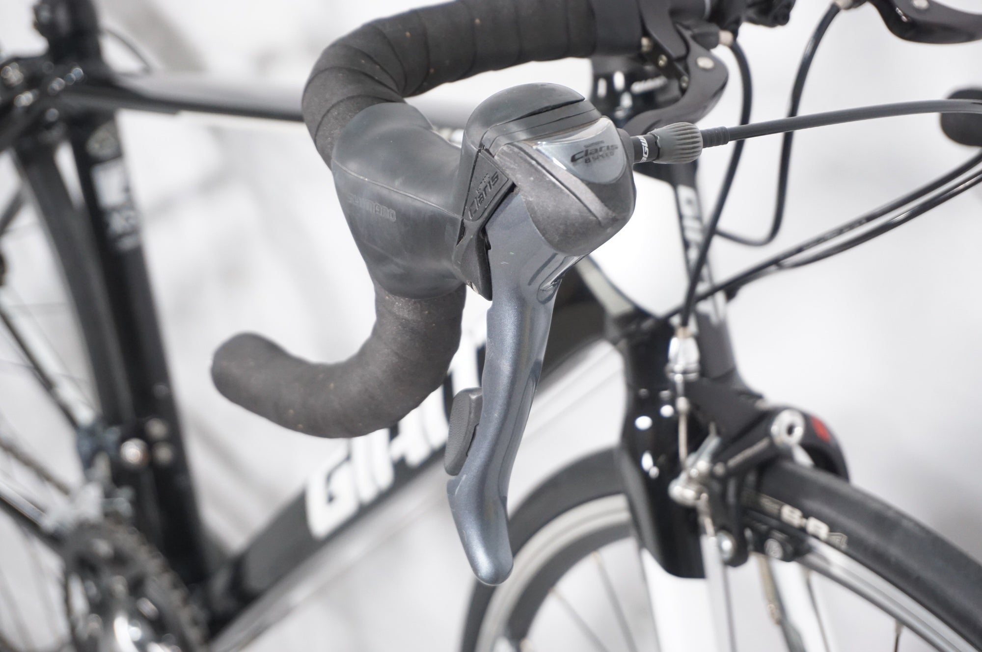 GIANT 「ジャイアント」 DEFY4 2015年モデル ロードバイク / AKIBA店