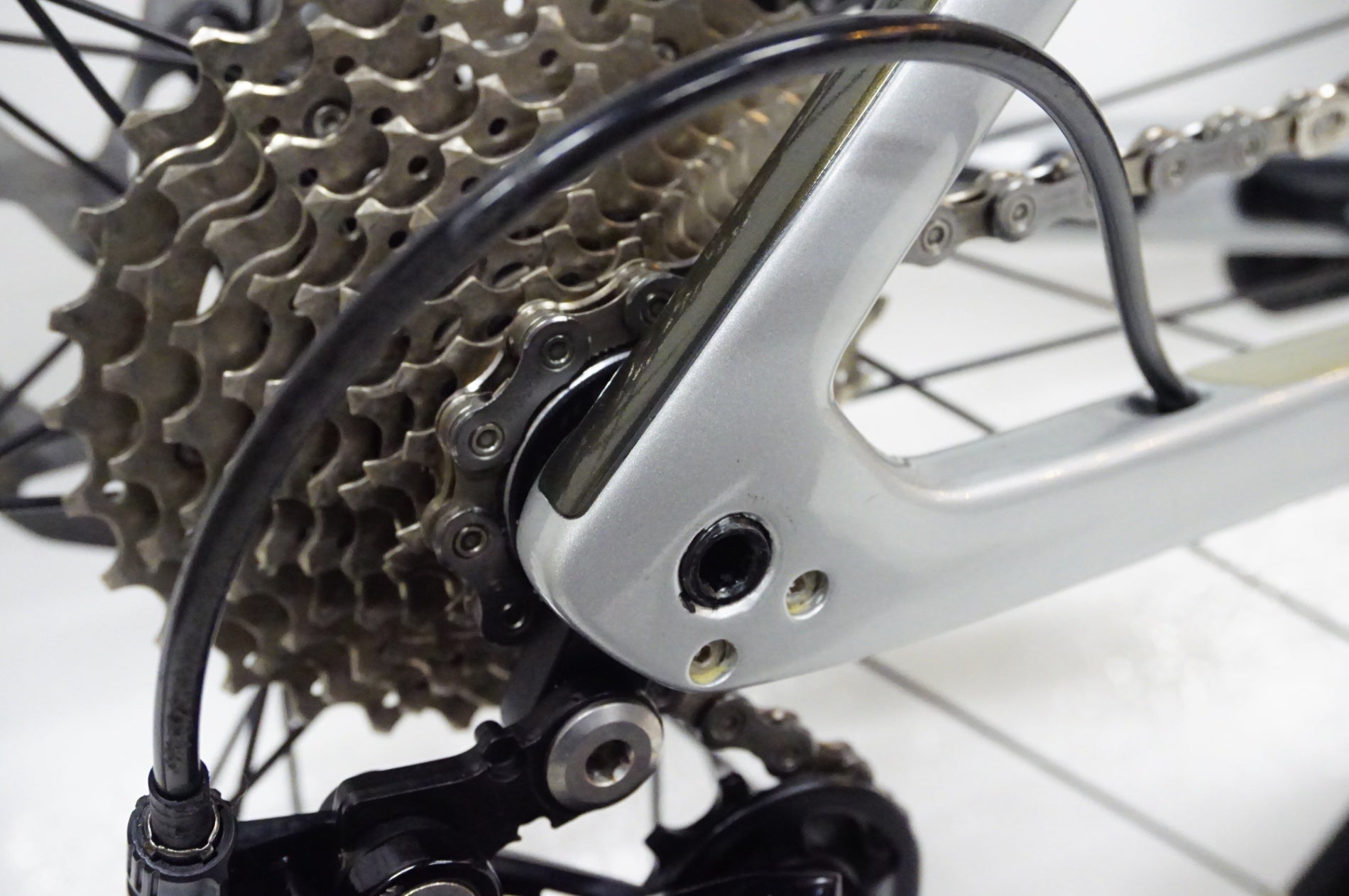 TREK 「トレック」 EMONDA SL5 DISC 2021年モデル ロードバイク / 名古屋大須店