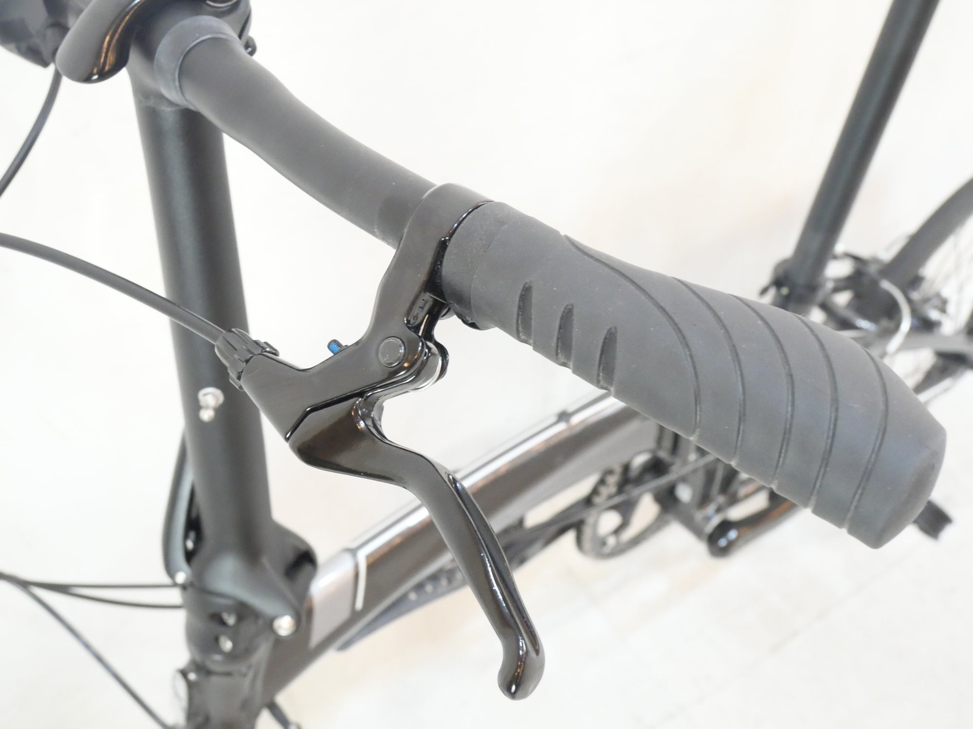 TERN 「ターン」 VERGE N8 2021年モデル 20インチ 折り畳み自転車 / バイチャリ浦和ベース