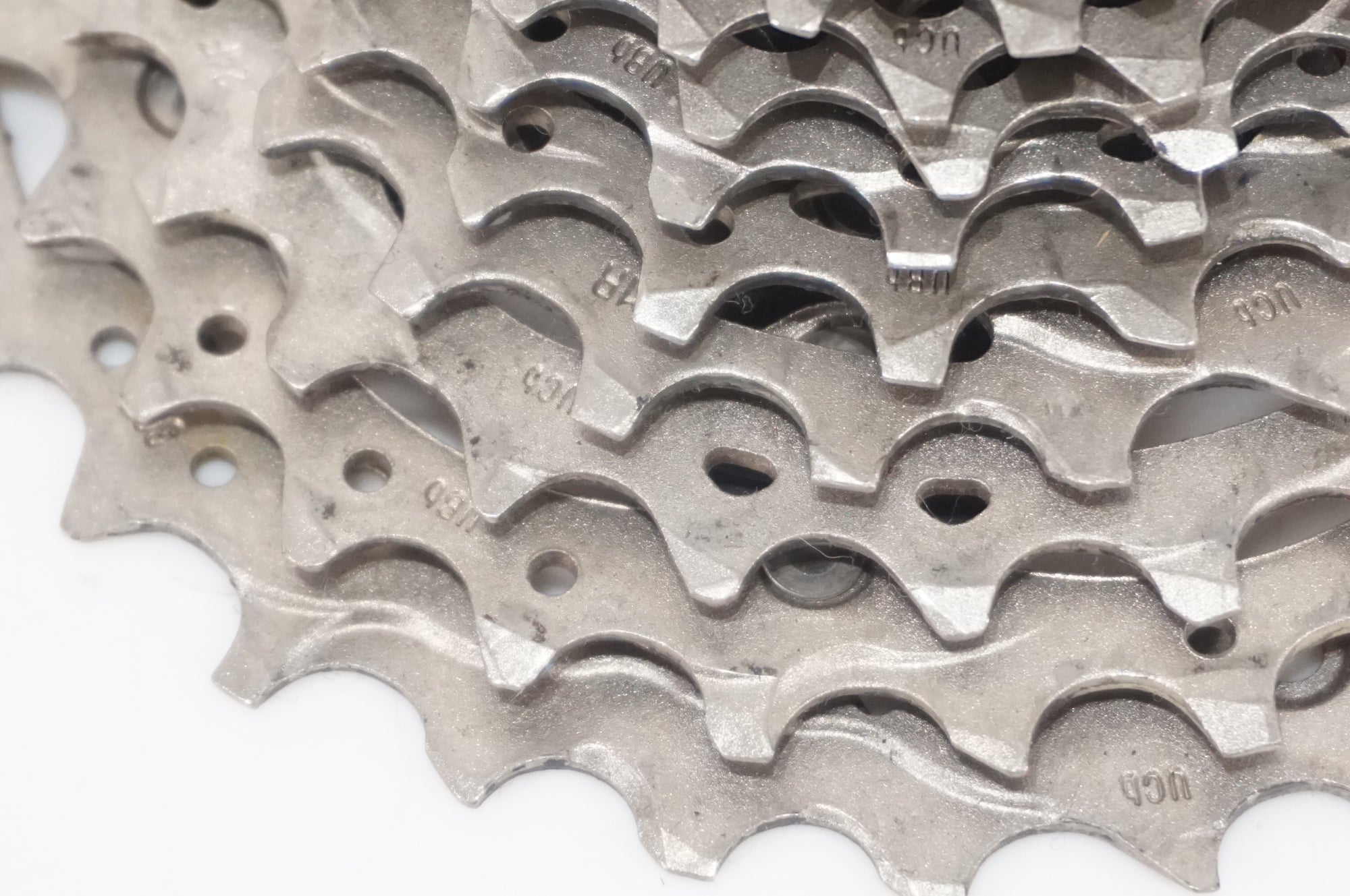 SHIMANO 「シマノ」 ULTEGRA CS-R8100 11-30T スプロケット / AKIBA店