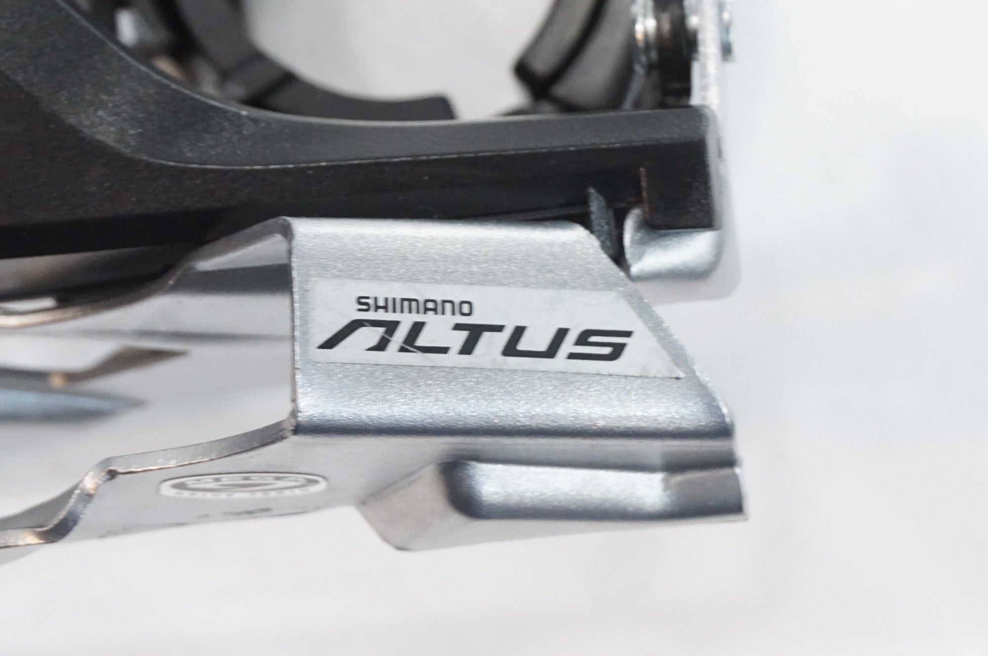 SHIMANO 「シマノ」 ALTUS FD-M370 フロントディレイラー  / 大宮店